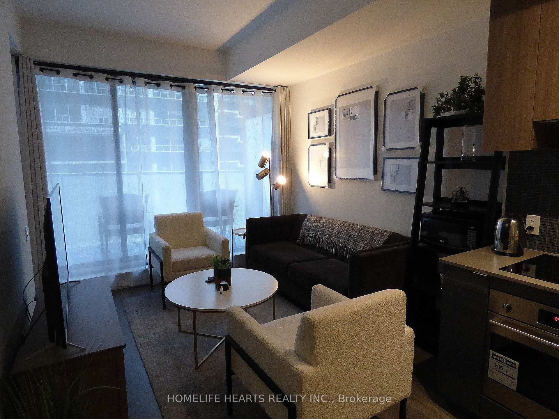 Photo 17 of Unit 205, 161 Roehampton Avenue, Toronto, Mount Pleasant West — HOMEH