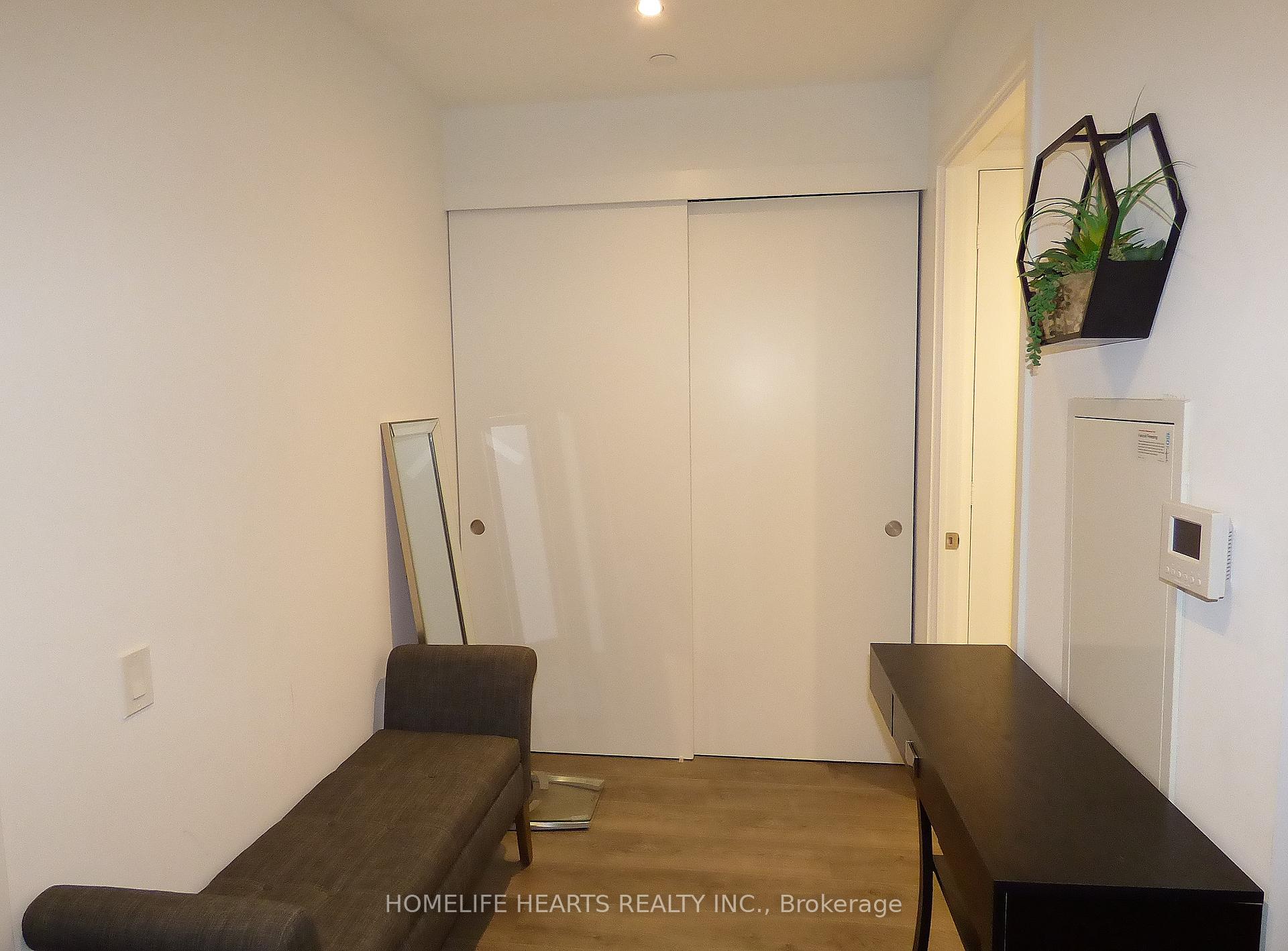 Photo 12 of Unit 205, 161 Roehampton Avenue, Toronto, Mount Pleasant West — HOMEH