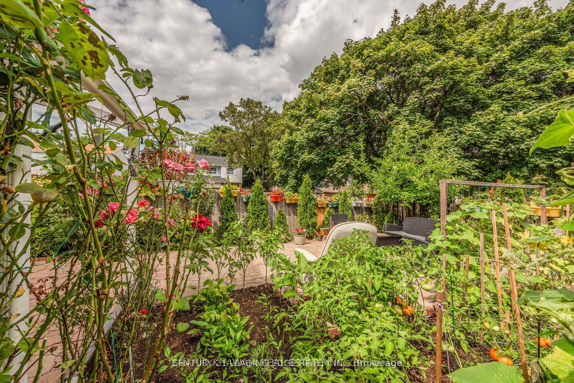 Photo 14 of 1909 Poppy Lane, Pickering, Liverpool — HOMEH