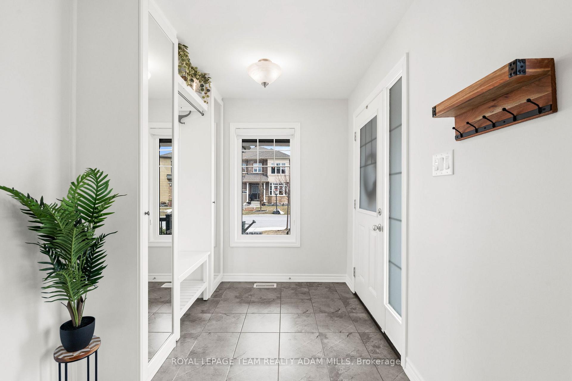 Photo 4 of 875 Stallion Crescent N, Ottawa, Stittsville (South) — HOMEH