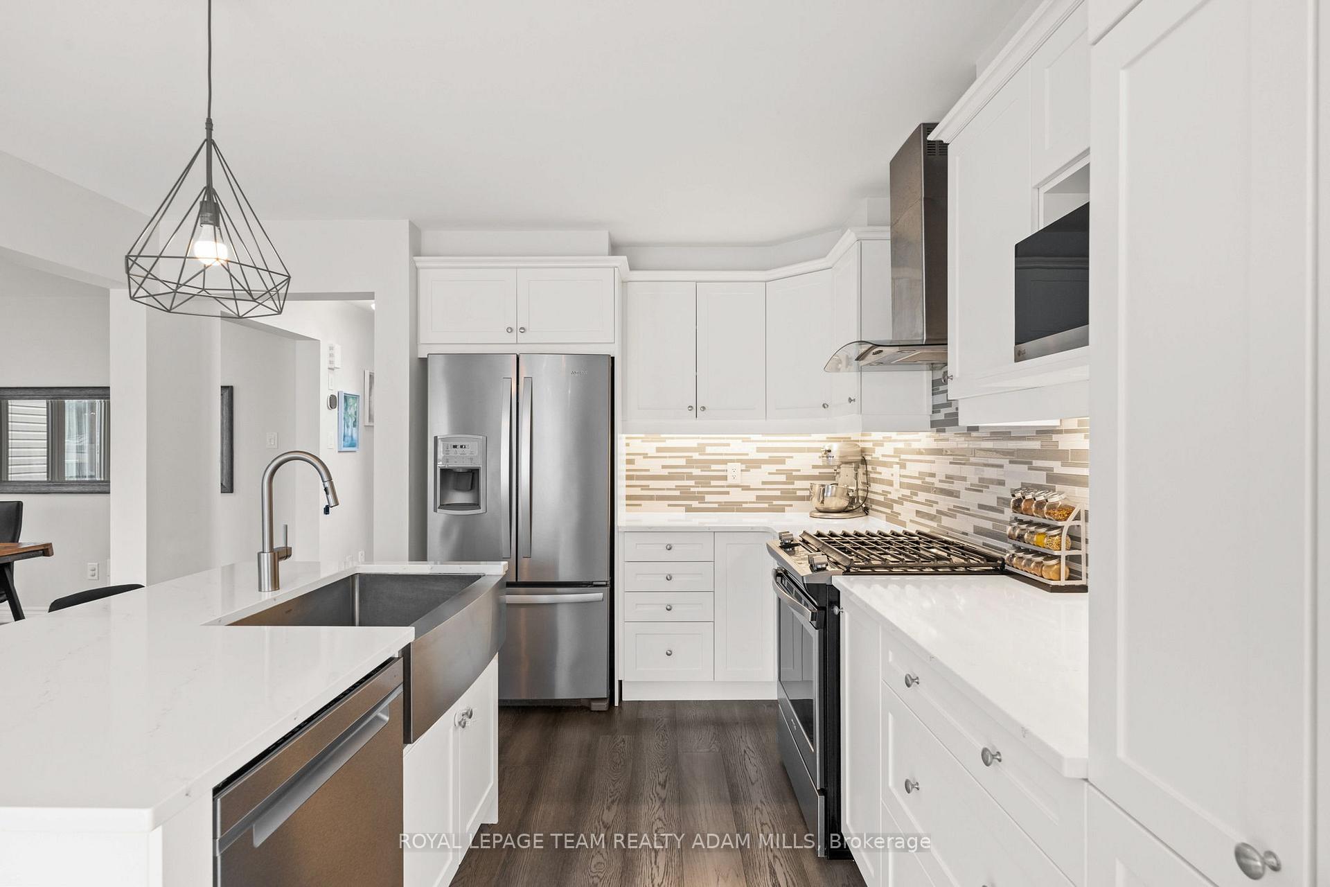 Photo 14 of 875 Stallion Crescent N, Ottawa, Stittsville (South) — HOMEH