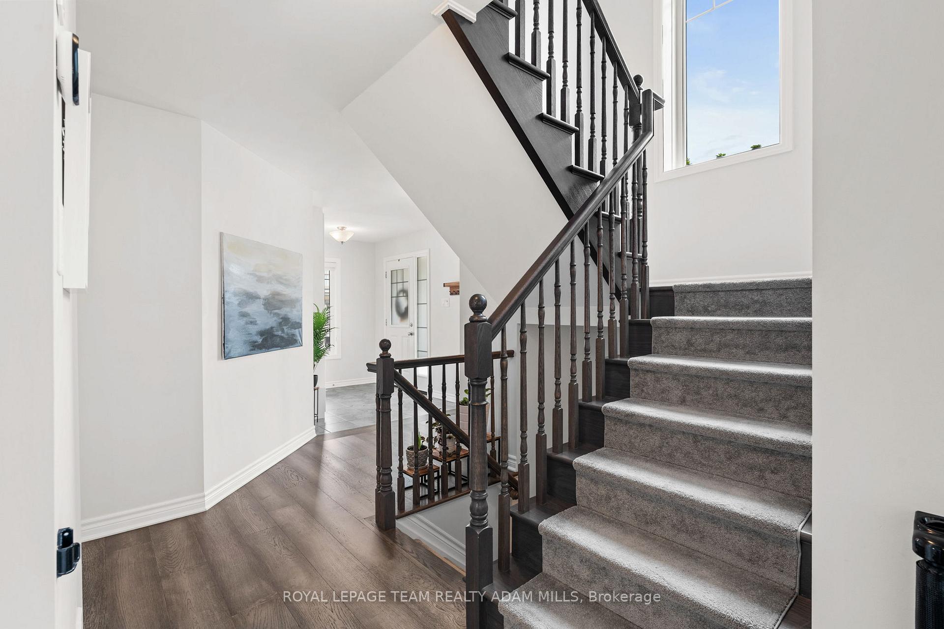 Photo 16 of 875 Stallion Crescent N, Ottawa, Stittsville (South) — HOMEH