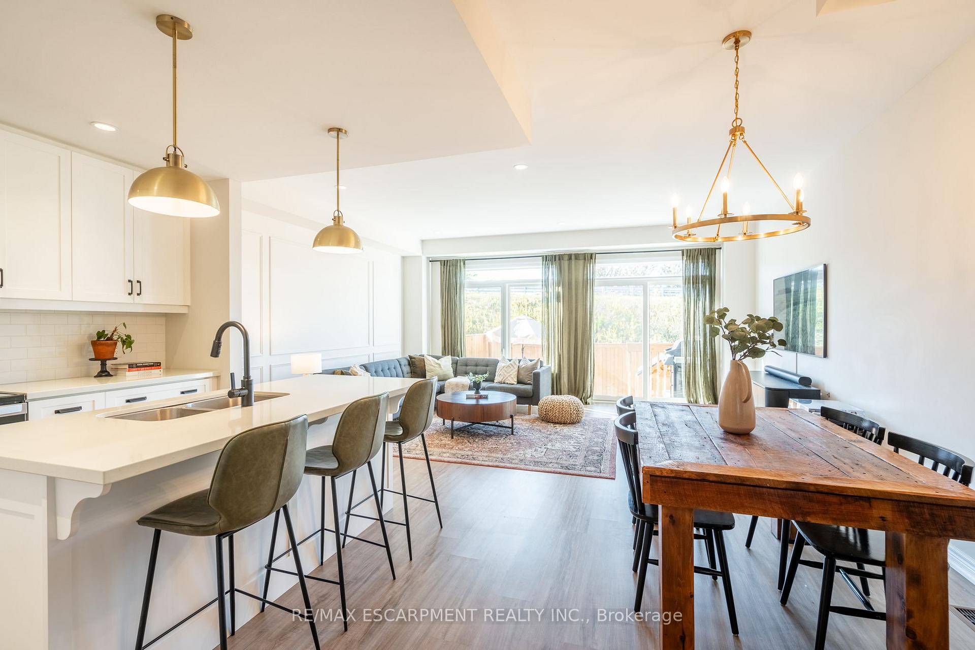 Photo 5 of Unit 15, 27 Rachel Drive, Hamilton, Winona Park — HOMEH