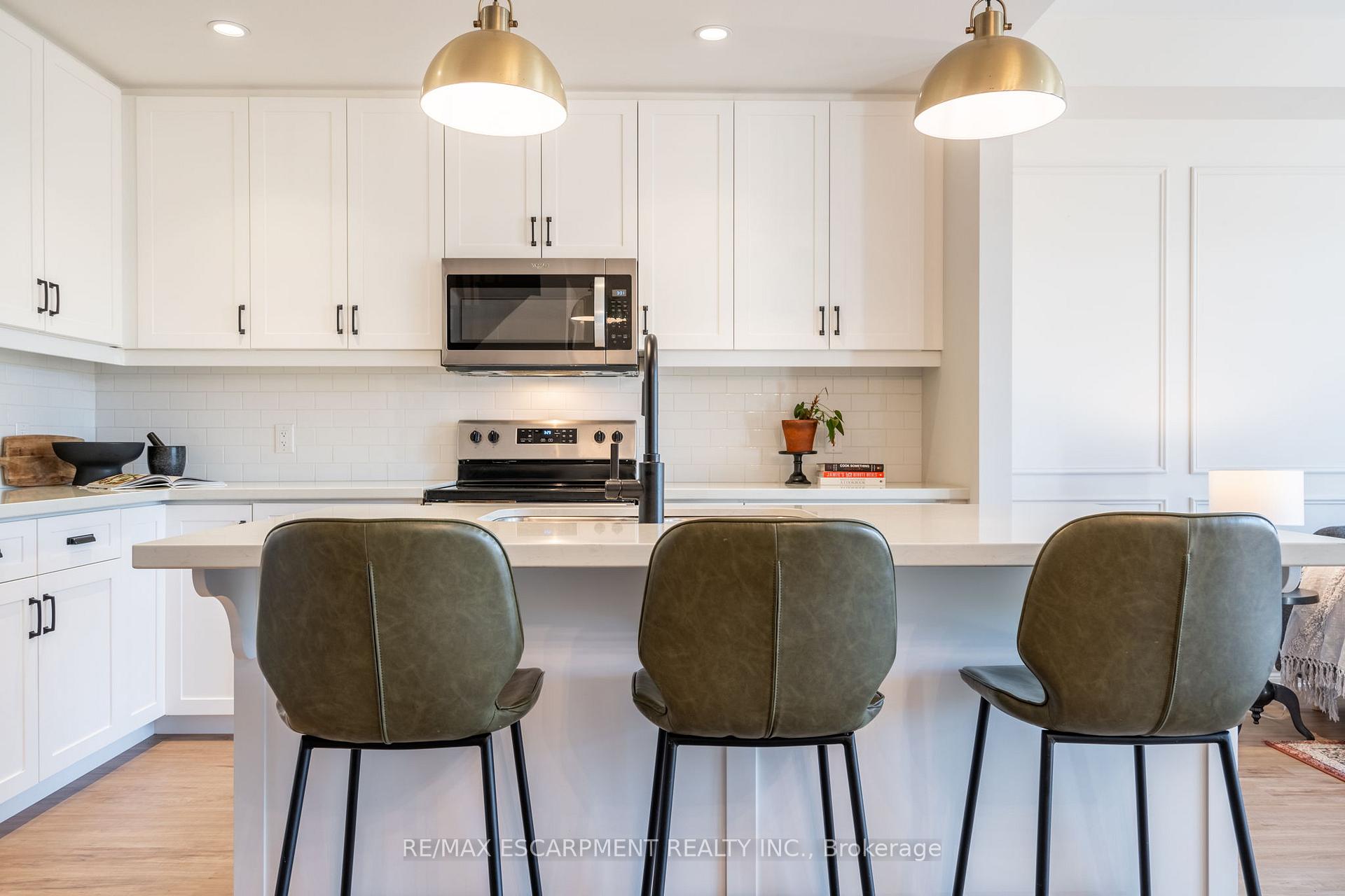 Photo 7 of Unit 15, 27 Rachel Drive, Hamilton, Winona Park — HOMEH