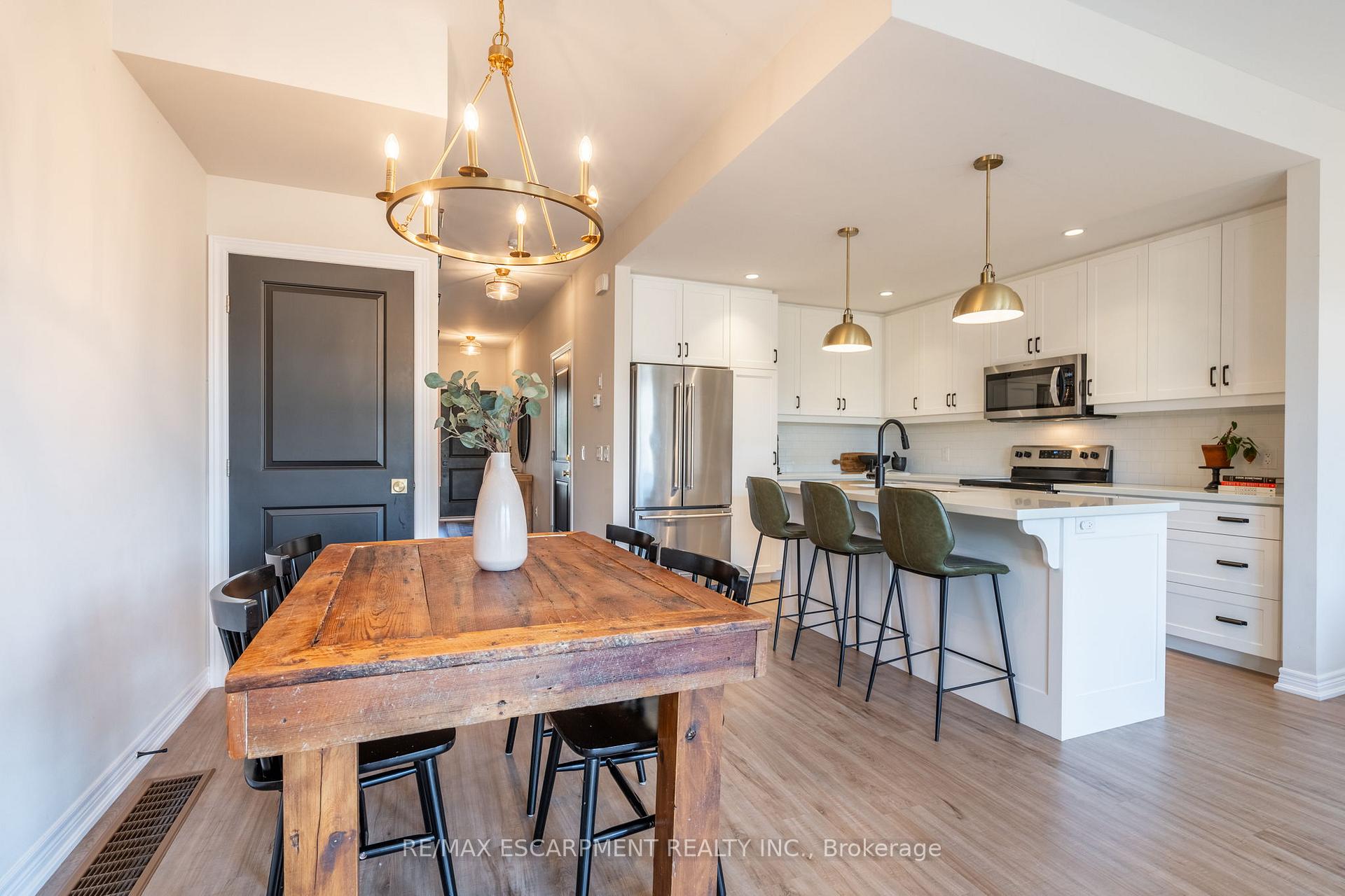Photo 12 of Unit 15, 27 Rachel Drive, Hamilton, Winona Park — HOMEH