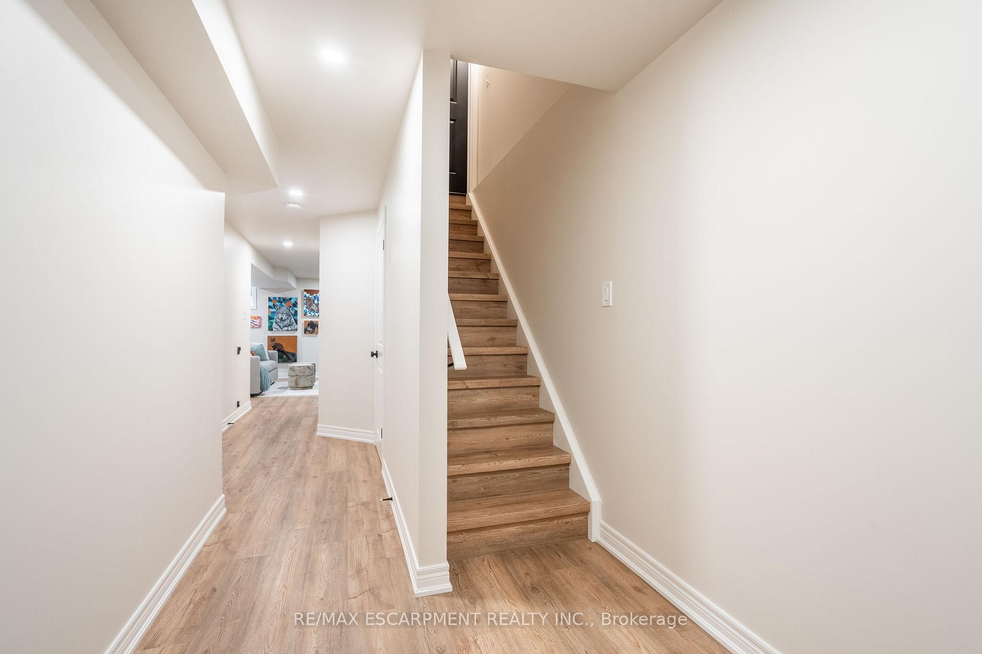 Photo 20 of Unit 15, 27 Rachel Drive, Hamilton, Winona Park — HOMEH