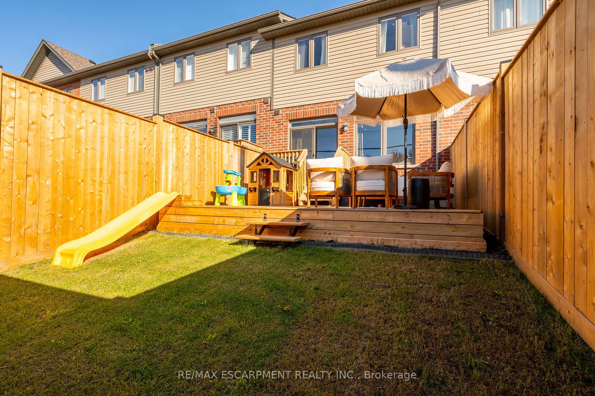 Photo 38 of Unit 15, 27 Rachel Drive, Hamilton, Winona Park — HOMEH