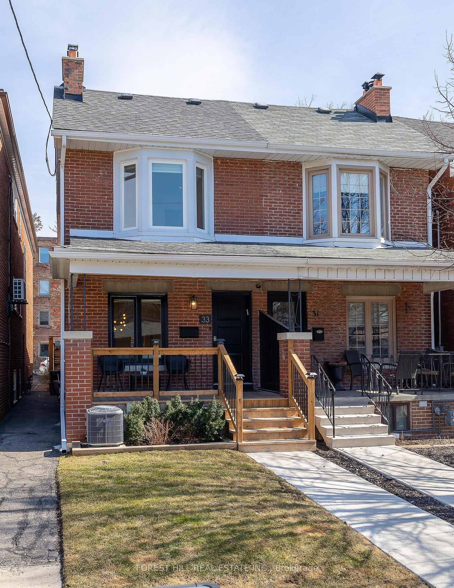 Photo 4 of 33 Kenwood Avenue, Toronto, Humewood-Cedarvale — HOMEH