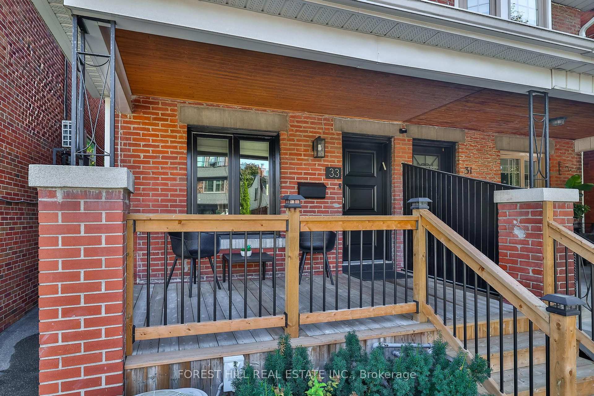 Photo 2 of 33 Kenwood Avenue, Toronto, Humewood-Cedarvale — HOMEH