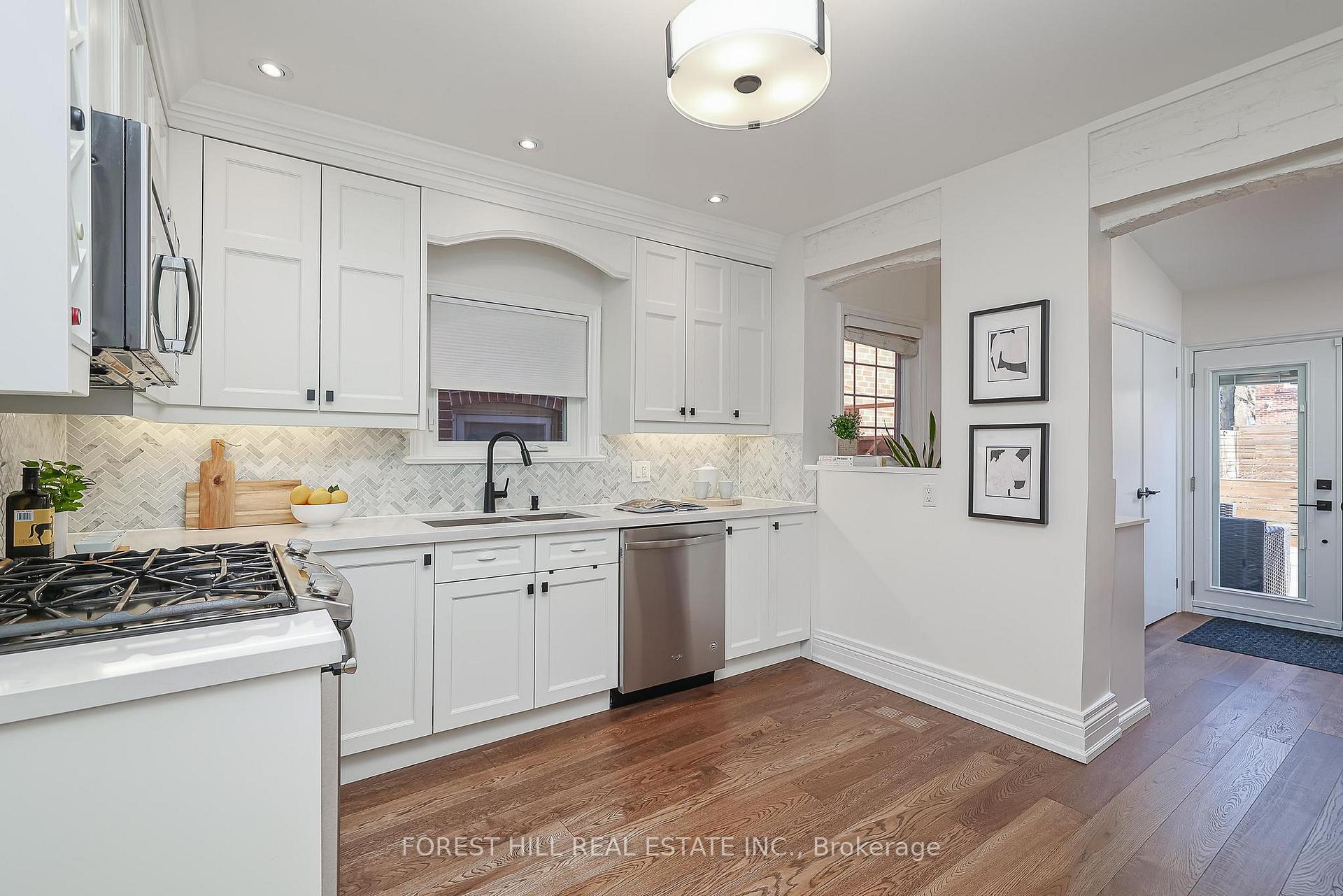 Photo 12 of 33 Kenwood Avenue, Toronto, Humewood-Cedarvale — HOMEH