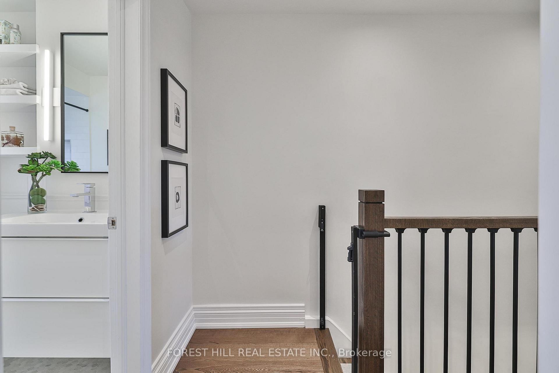 Photo 23 of 33 Kenwood Avenue, Toronto, Humewood-Cedarvale — HOMEH
