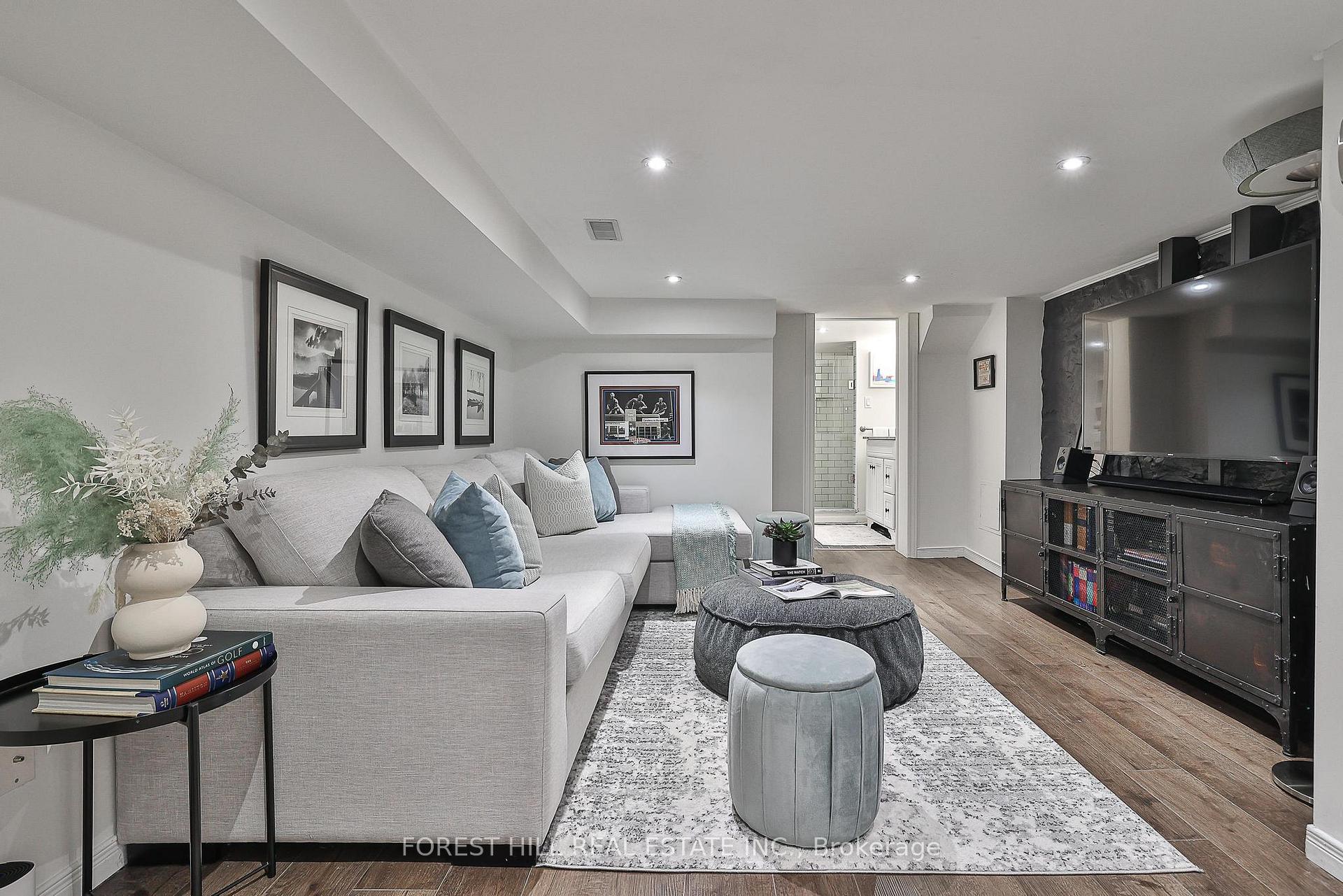 Photo 35 of 33 Kenwood Avenue, Toronto, Humewood-Cedarvale — HOMEH