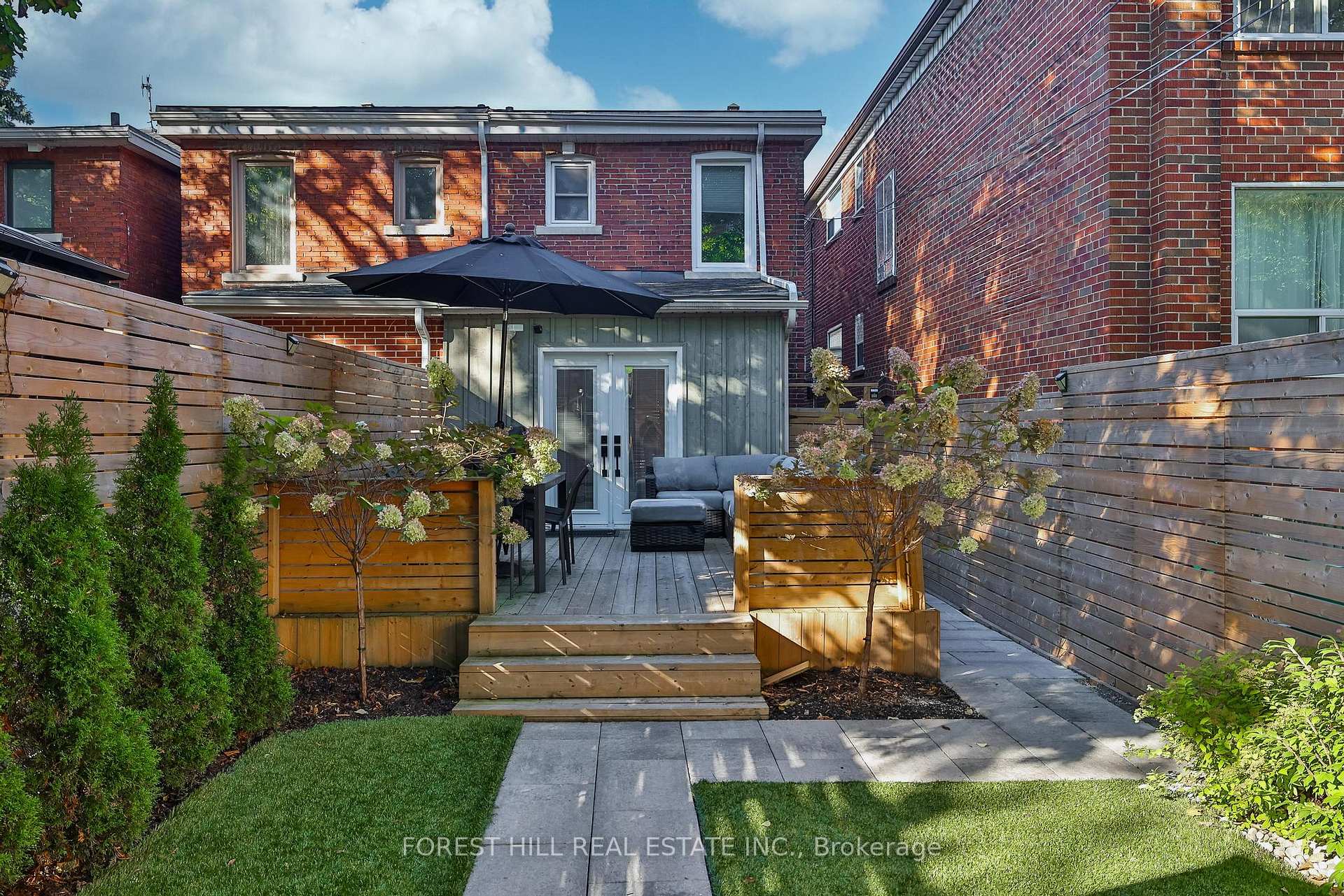 Photo 36 of 33 Kenwood Avenue, Toronto, Humewood-Cedarvale — HOMEH