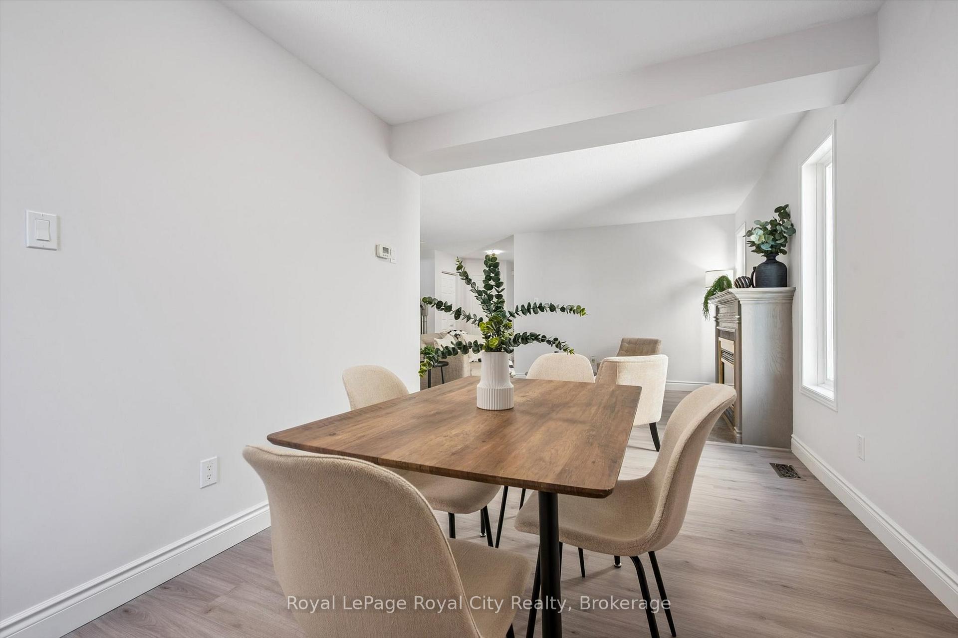 Photo 10 of 130 Silurian Drive, Guelph, Grange Road — HOMEH