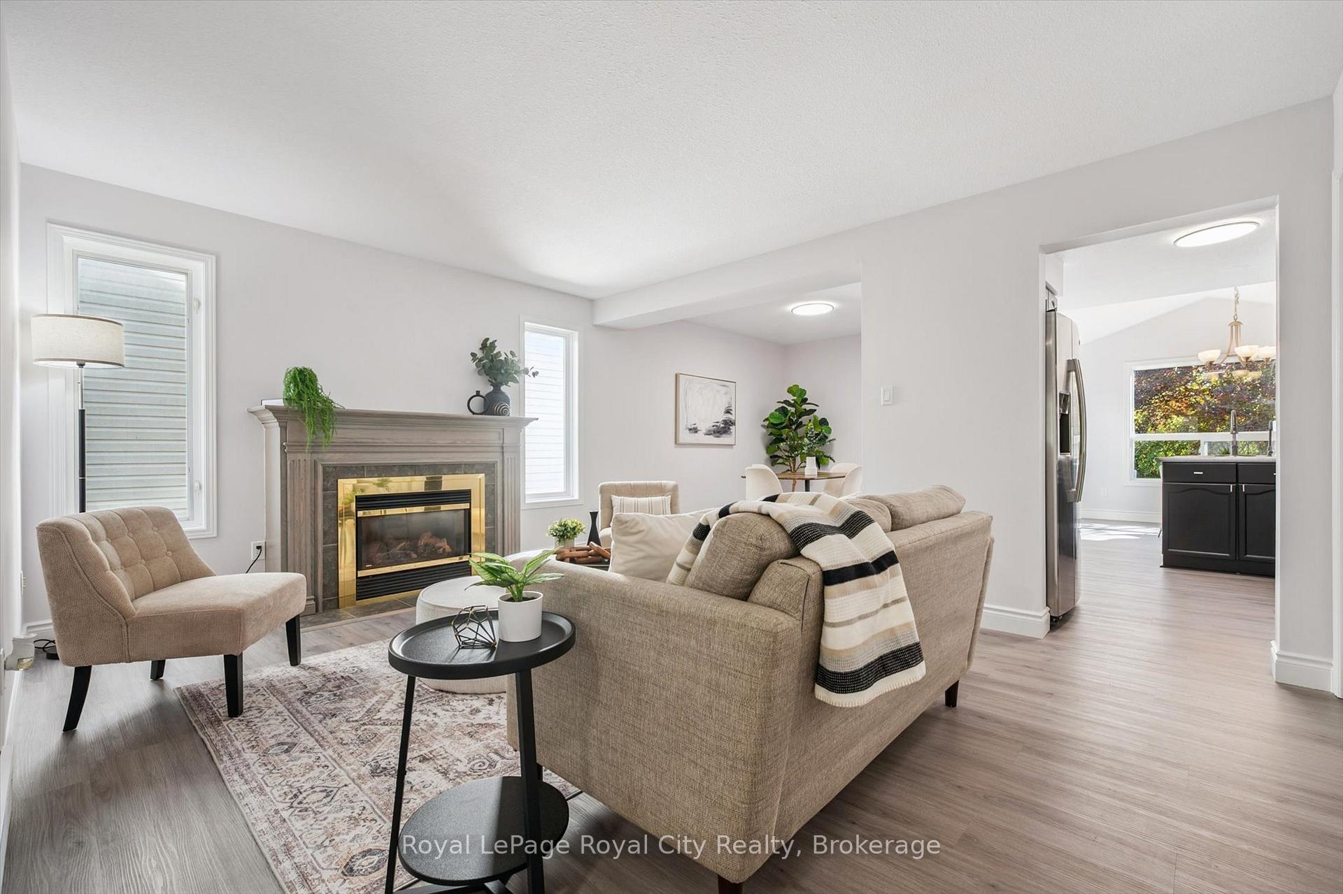 Photo 13 of 130 Silurian Drive, Guelph, Grange Road — HOMEH