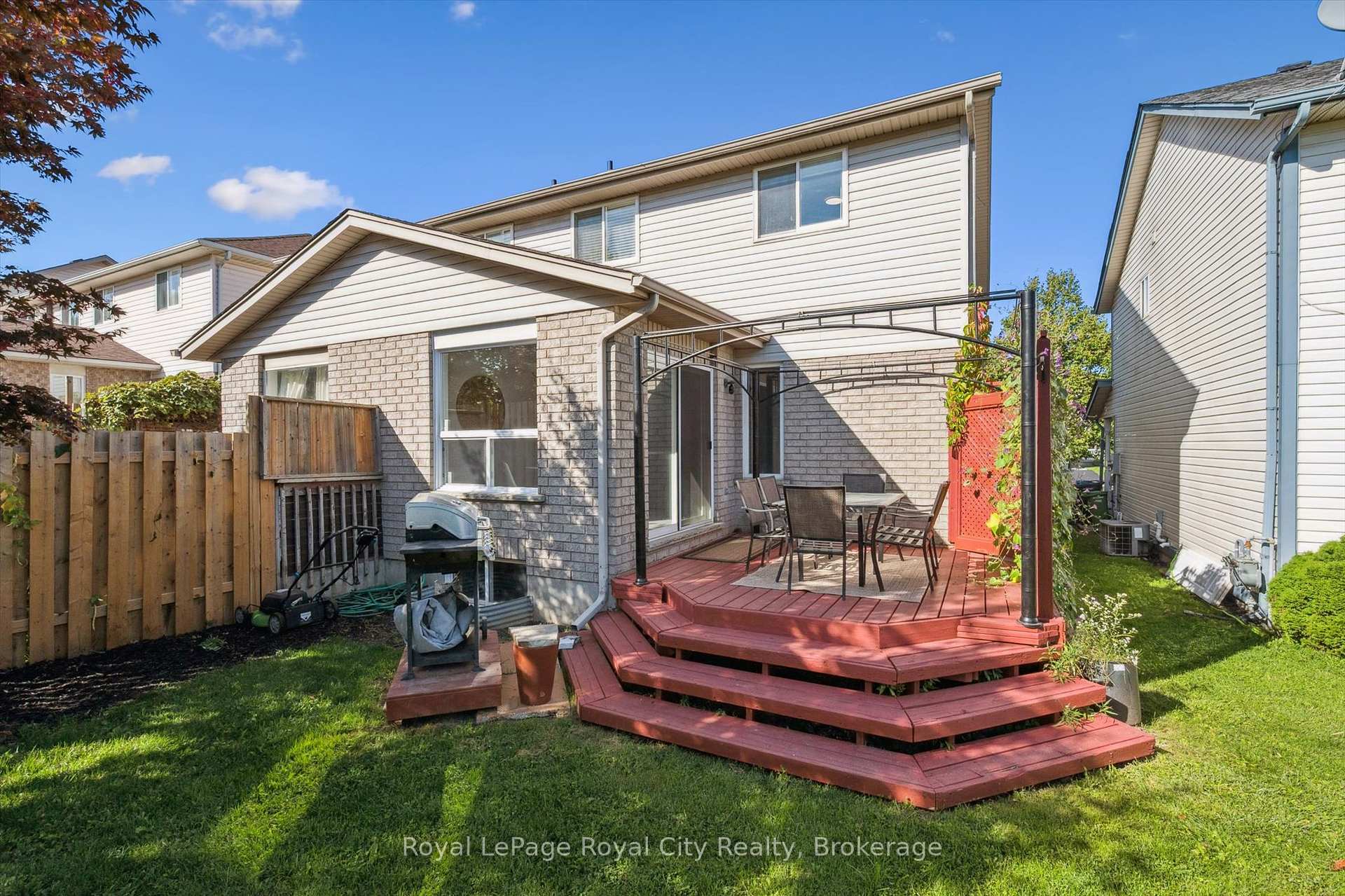 Photo 22 of 130 Silurian Drive, Guelph, Grange Road — HOMEH