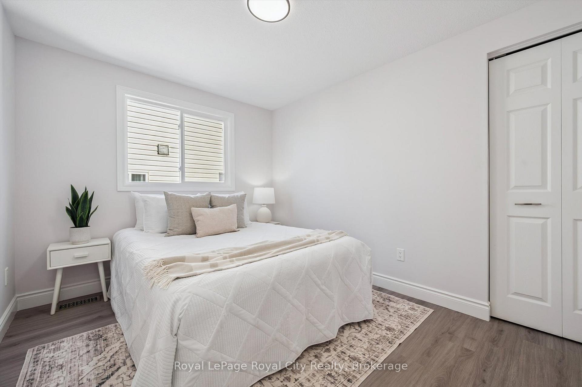 Photo 29 of 130 Silurian Drive, Guelph, Grange Road — HOMEH