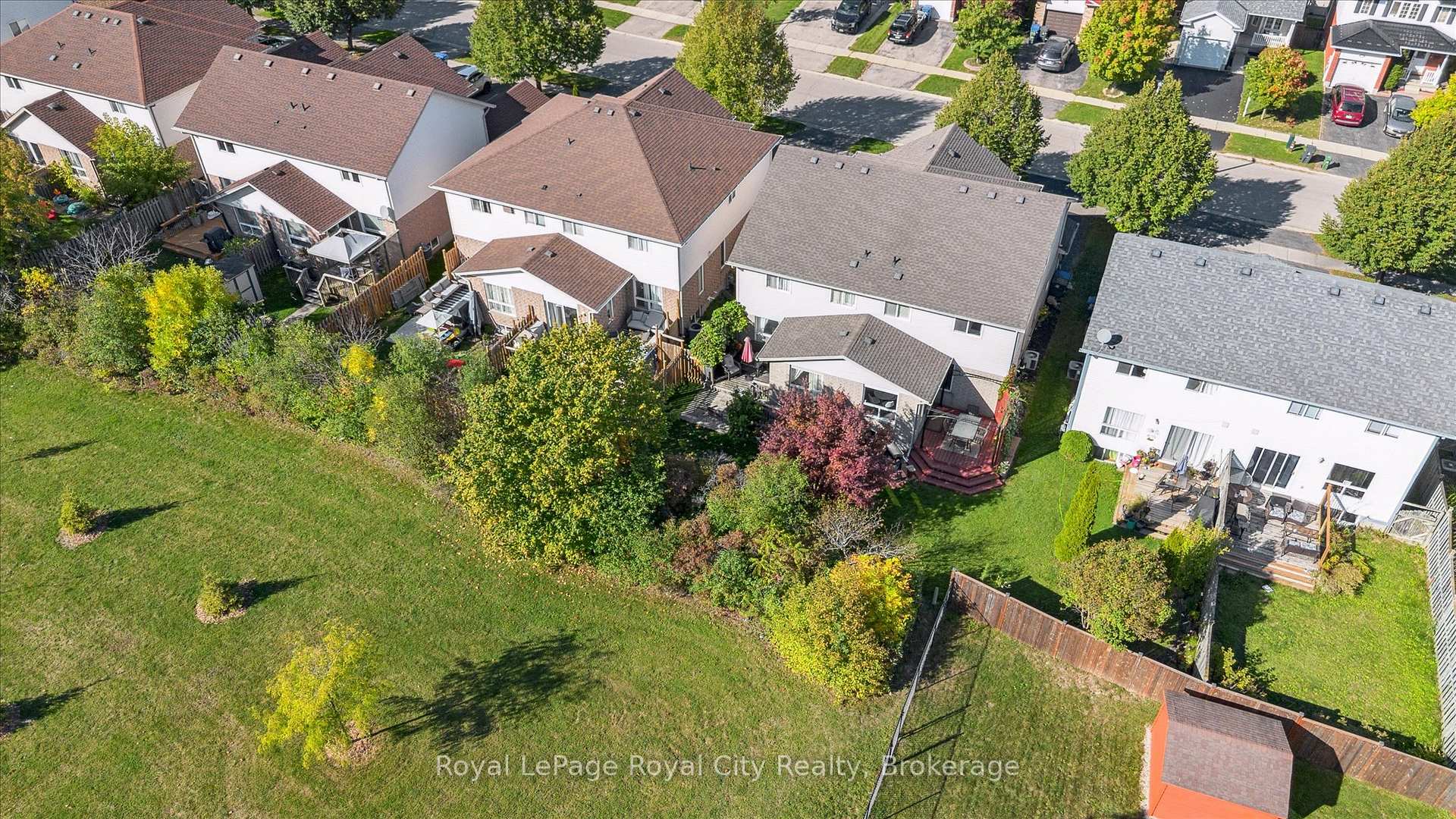 Photo 31 of 130 Silurian Drive, Guelph, Grange Road — HOMEH