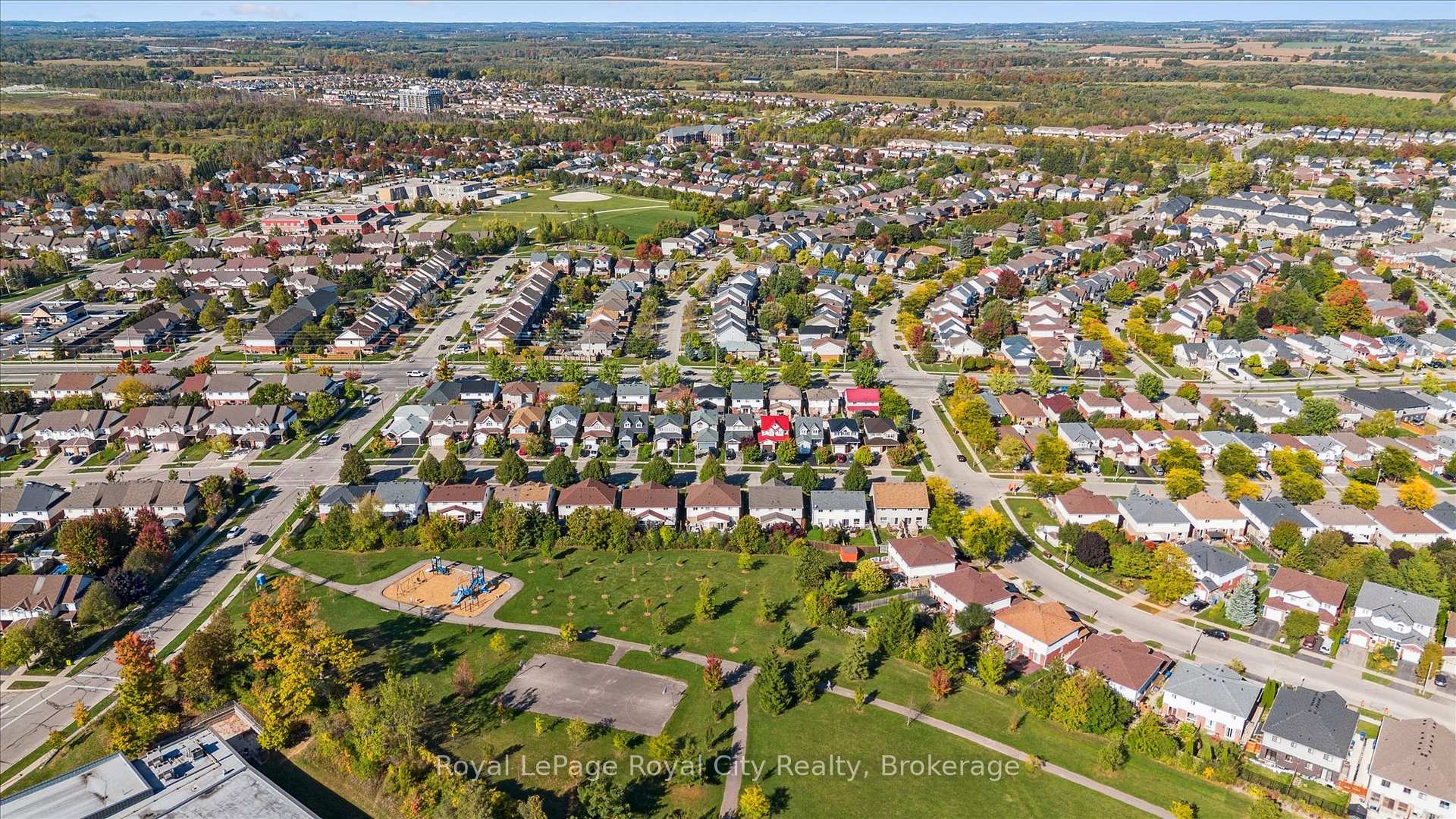 Photo 32 of 130 Silurian Drive, Guelph, Grange Road — HOMEH