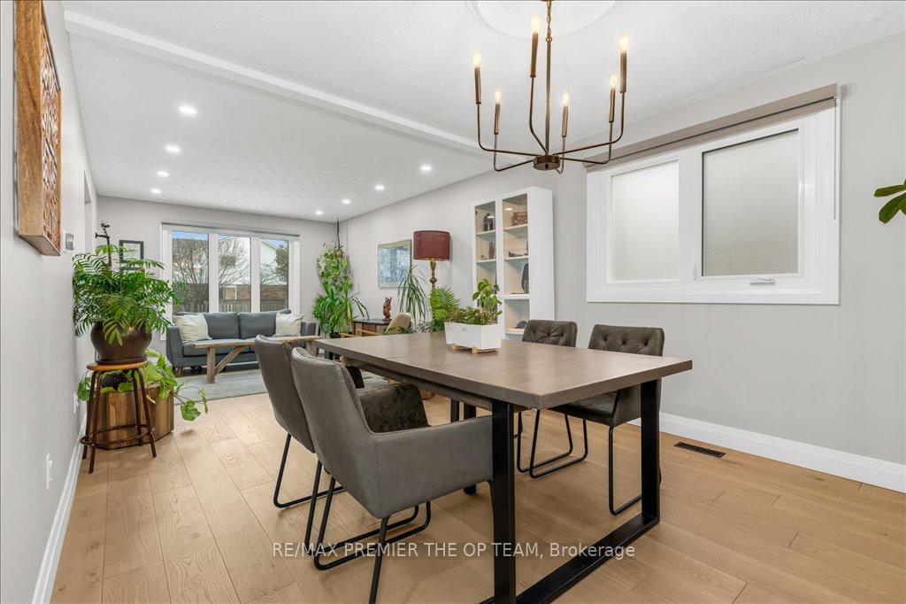Photo 18 of 27 Elmira Drive, Hamilton, Fessenden — HOMEH