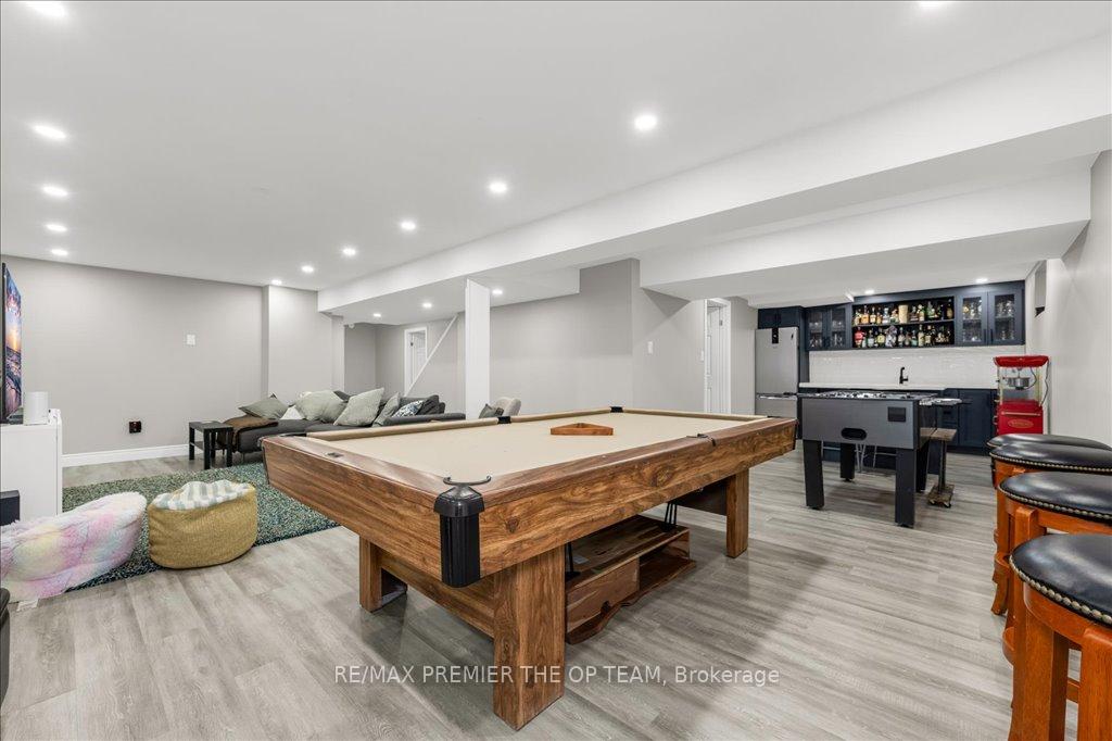 Photo 23 of 27 Elmira Drive, Hamilton, Fessenden — HOMEH