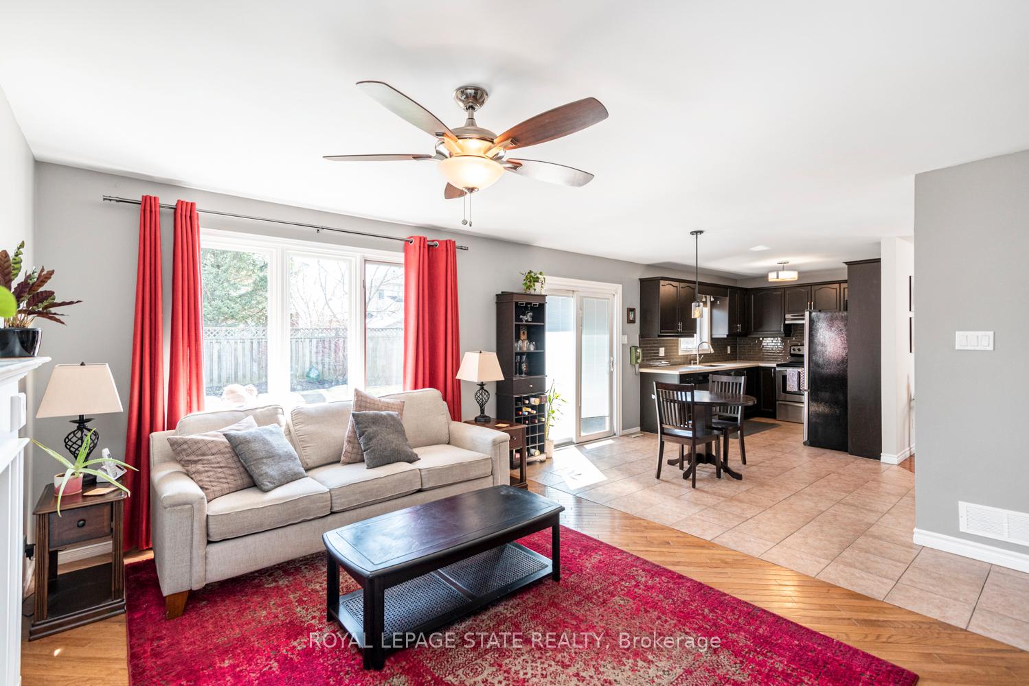 Photo 19 of 67 Foxmeadow Drive, Hamilton, Stoney Creek Mountain — HOMEH
