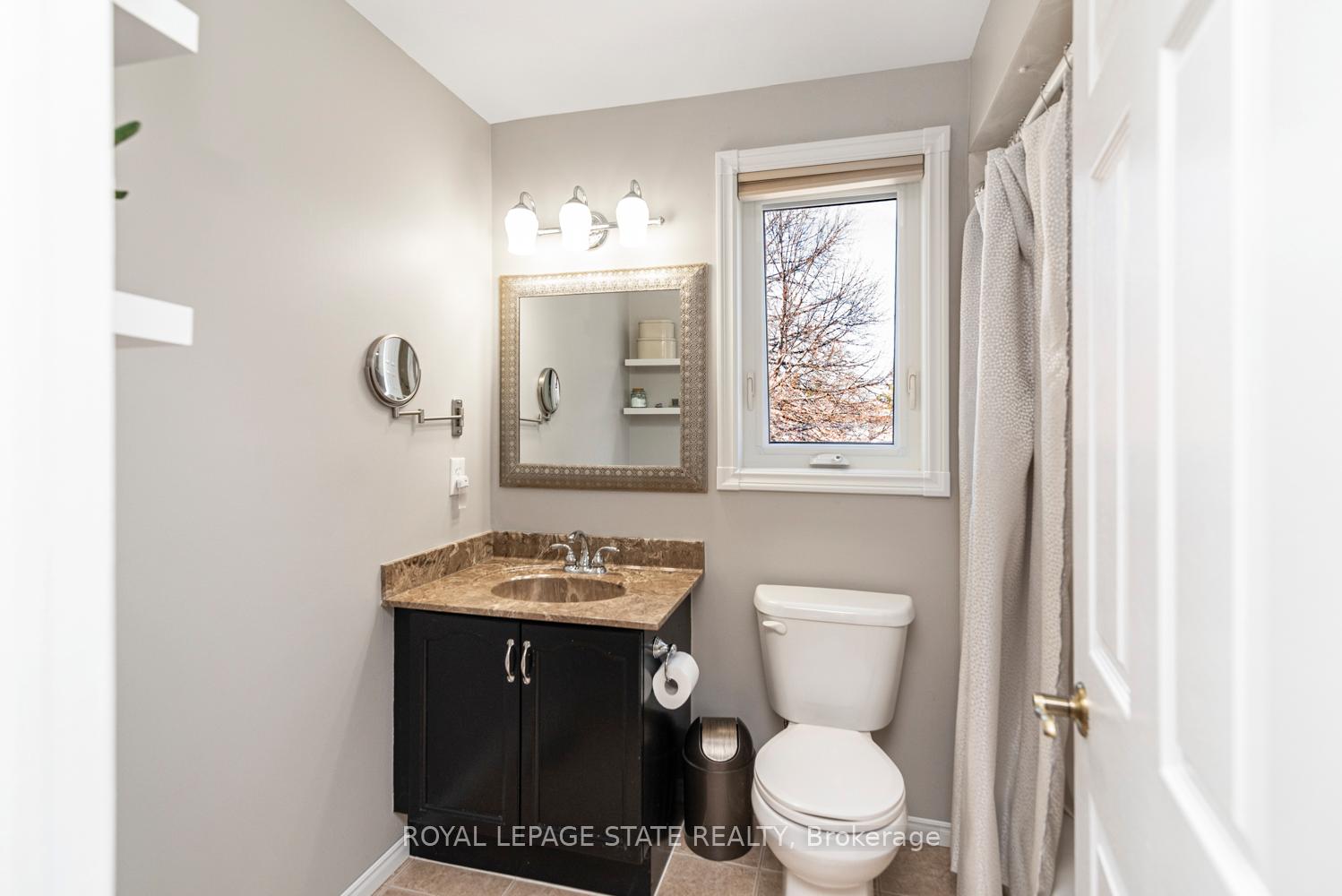 Photo 29 of 67 Foxmeadow Drive, Hamilton, Stoney Creek Mountain — HOMEH