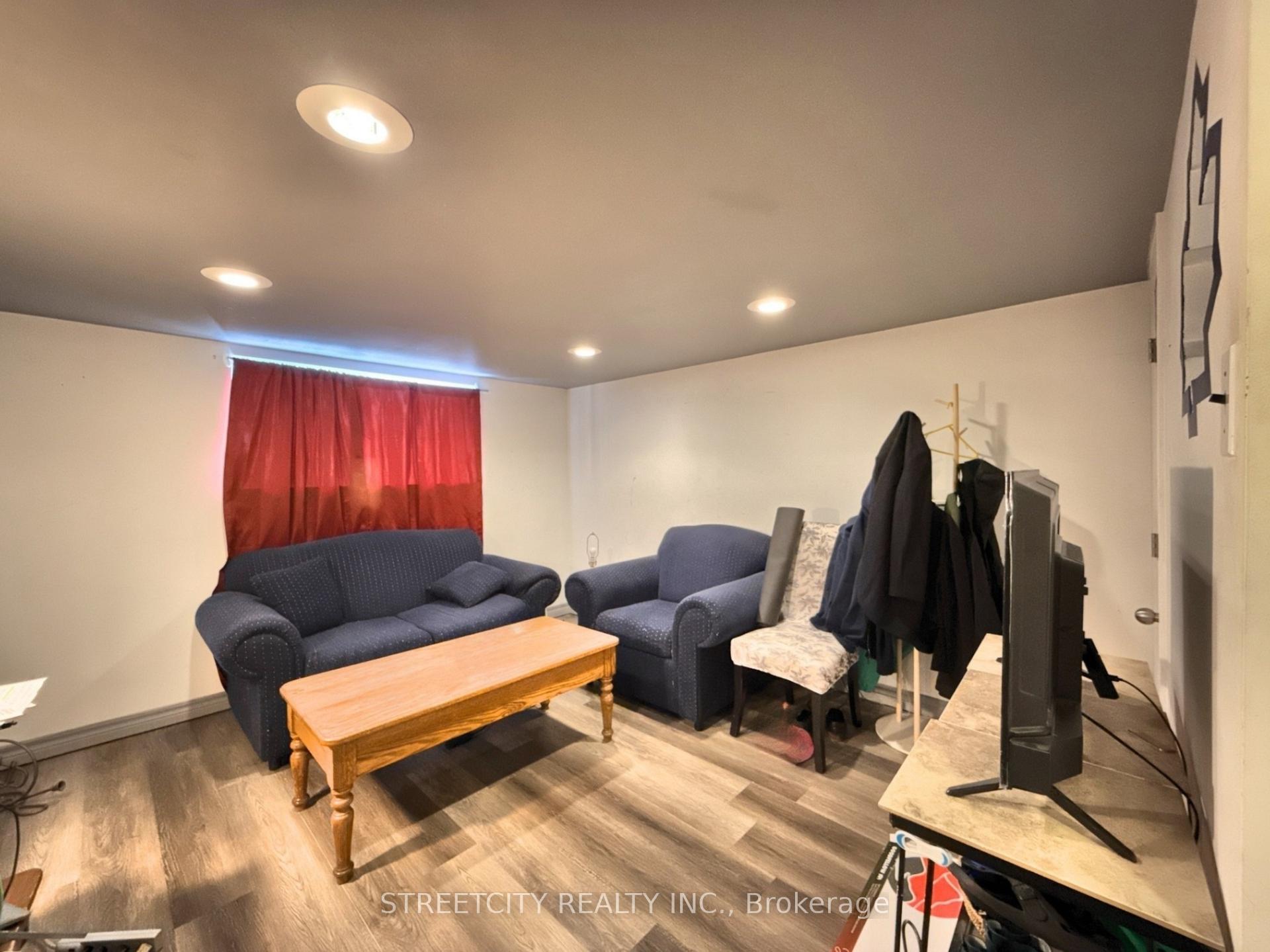 Photo 16 of 667 Murphy Road, Sarnia — HOMEH