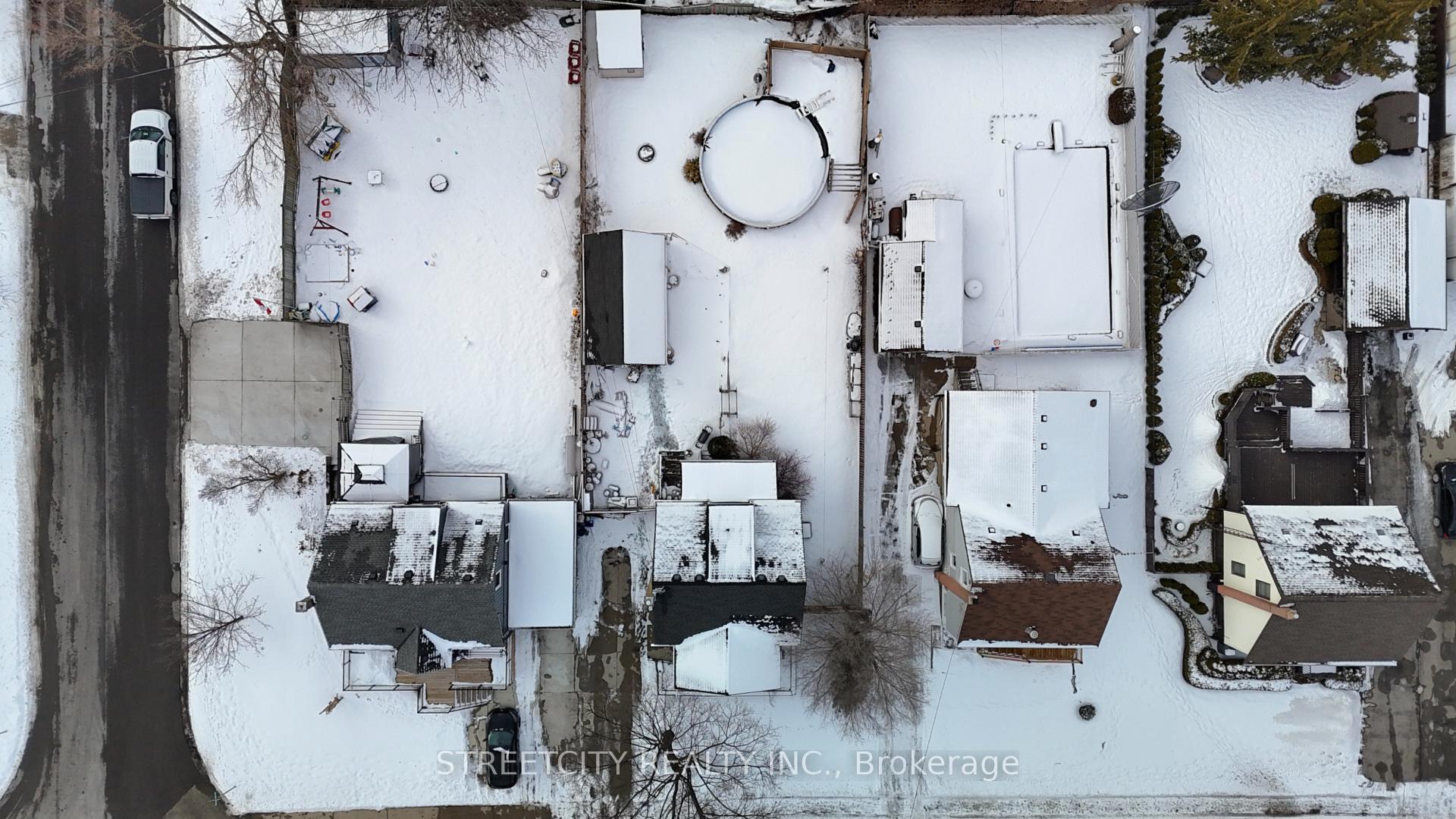 Photo 24 of 667 Murphy Road, Sarnia — HOMEH