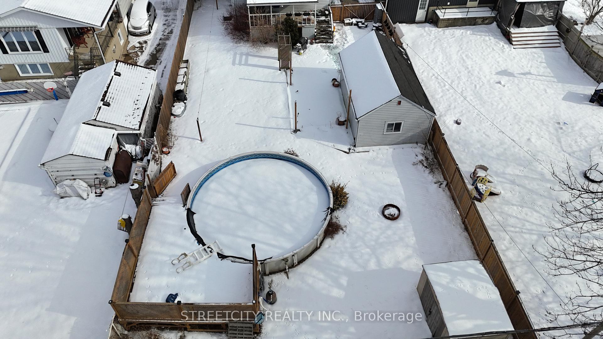 Photo 23 of 667 Murphy Road, Sarnia — HOMEH