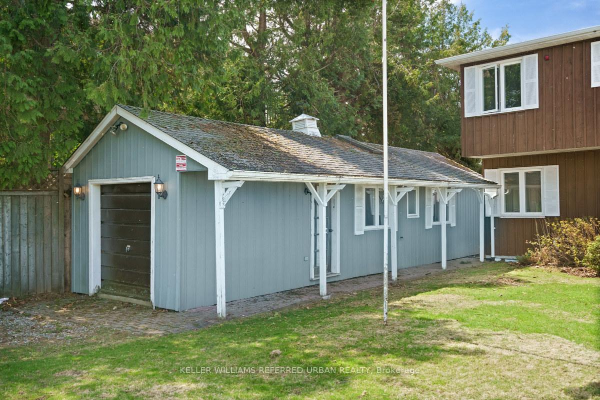 Photo 9 of 26950 Cedarhurst Beach Road, Brock, Beaverton — HOMEH
