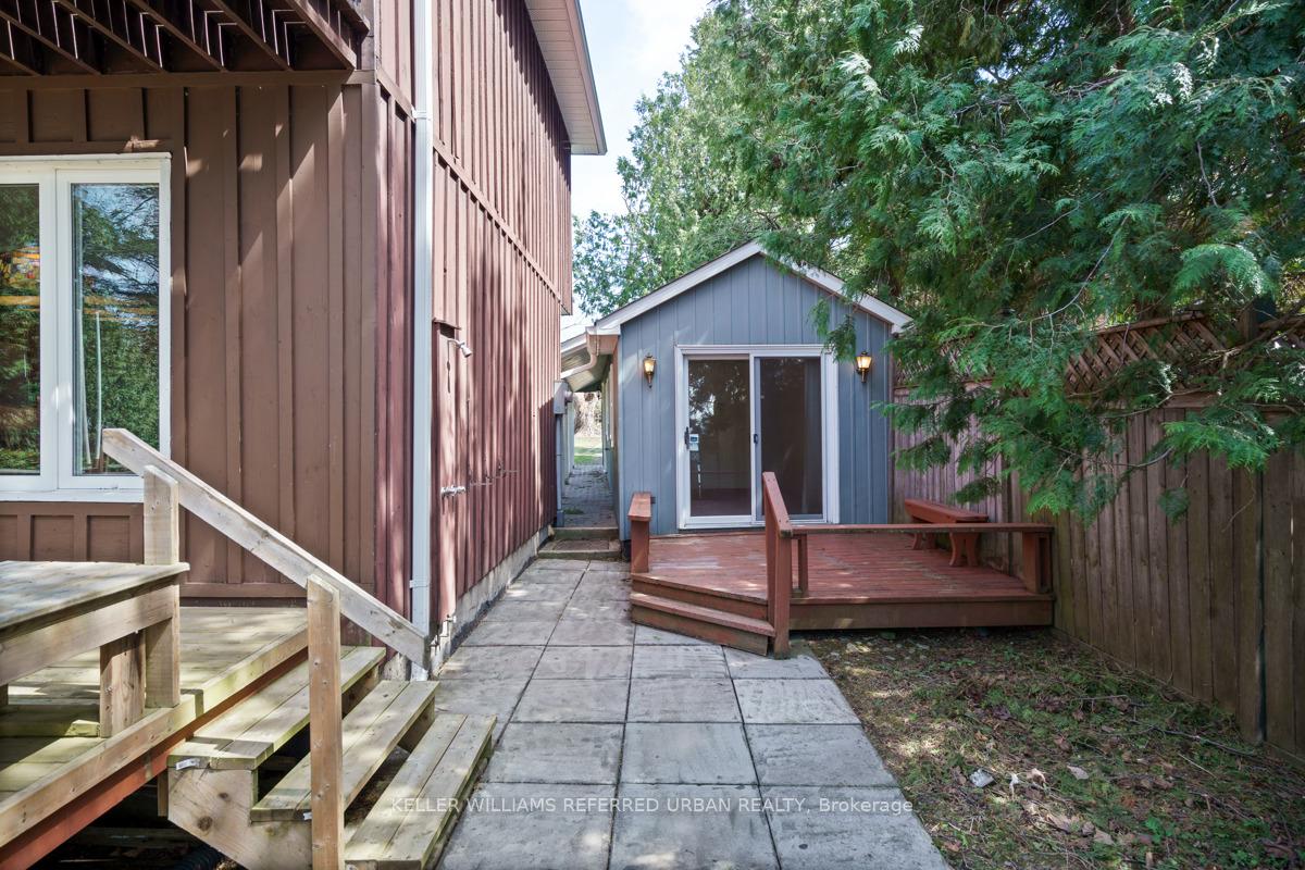 Photo 18 of 26950 Cedarhurst Beach Road, Brock, Beaverton — HOMEH