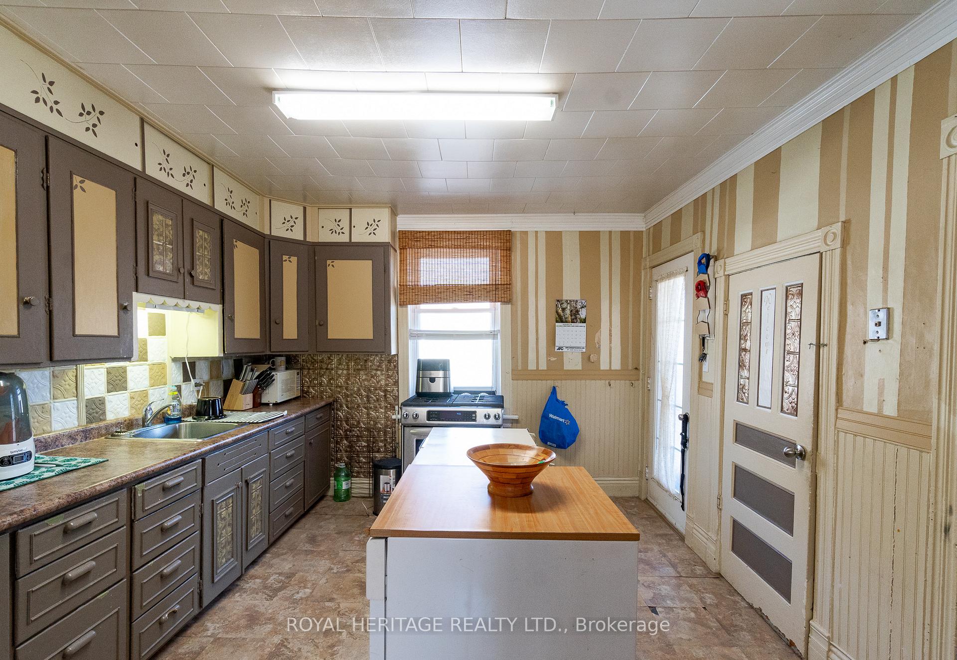 Photo 15 of 131 Ryerson Crescent, Burk's Falls — HOMEH