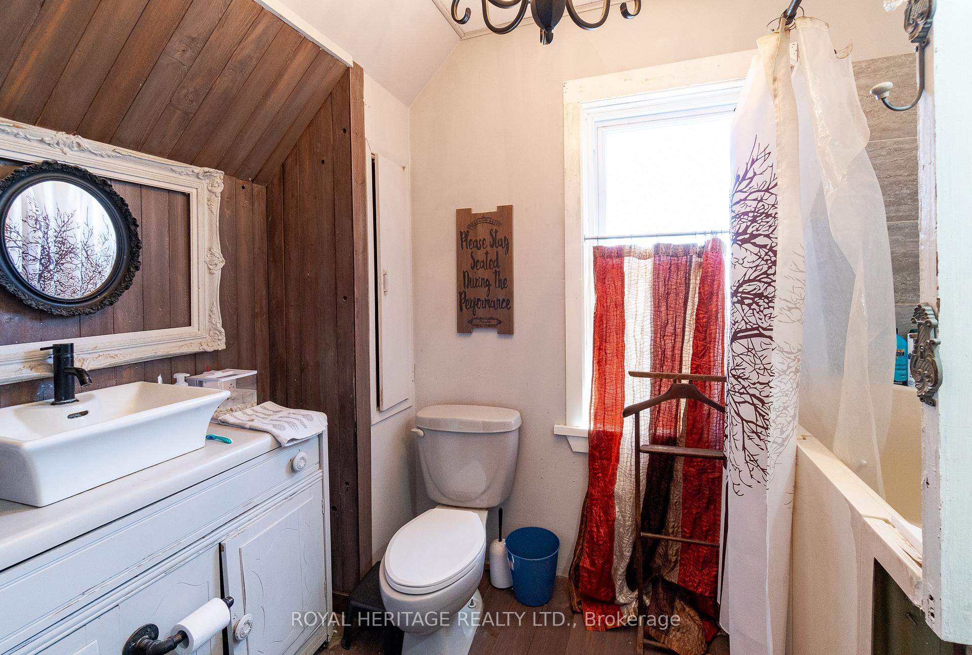 Photo 19 of 131 Ryerson Crescent, Burk's Falls — HOMEH