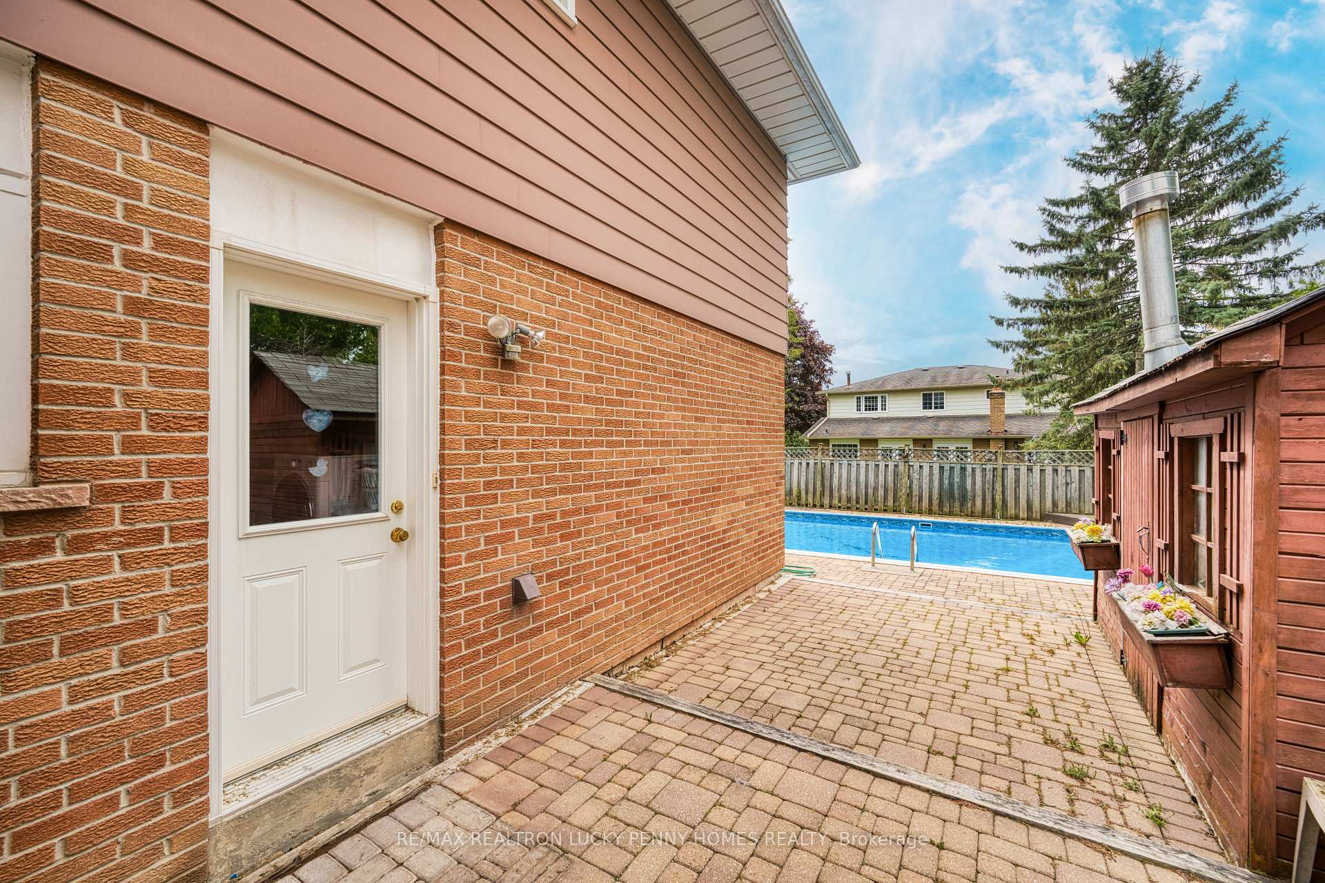 Photo 33 of 35 Captain Rolph Boulevard, Markham, Markham Village — HOMEH
