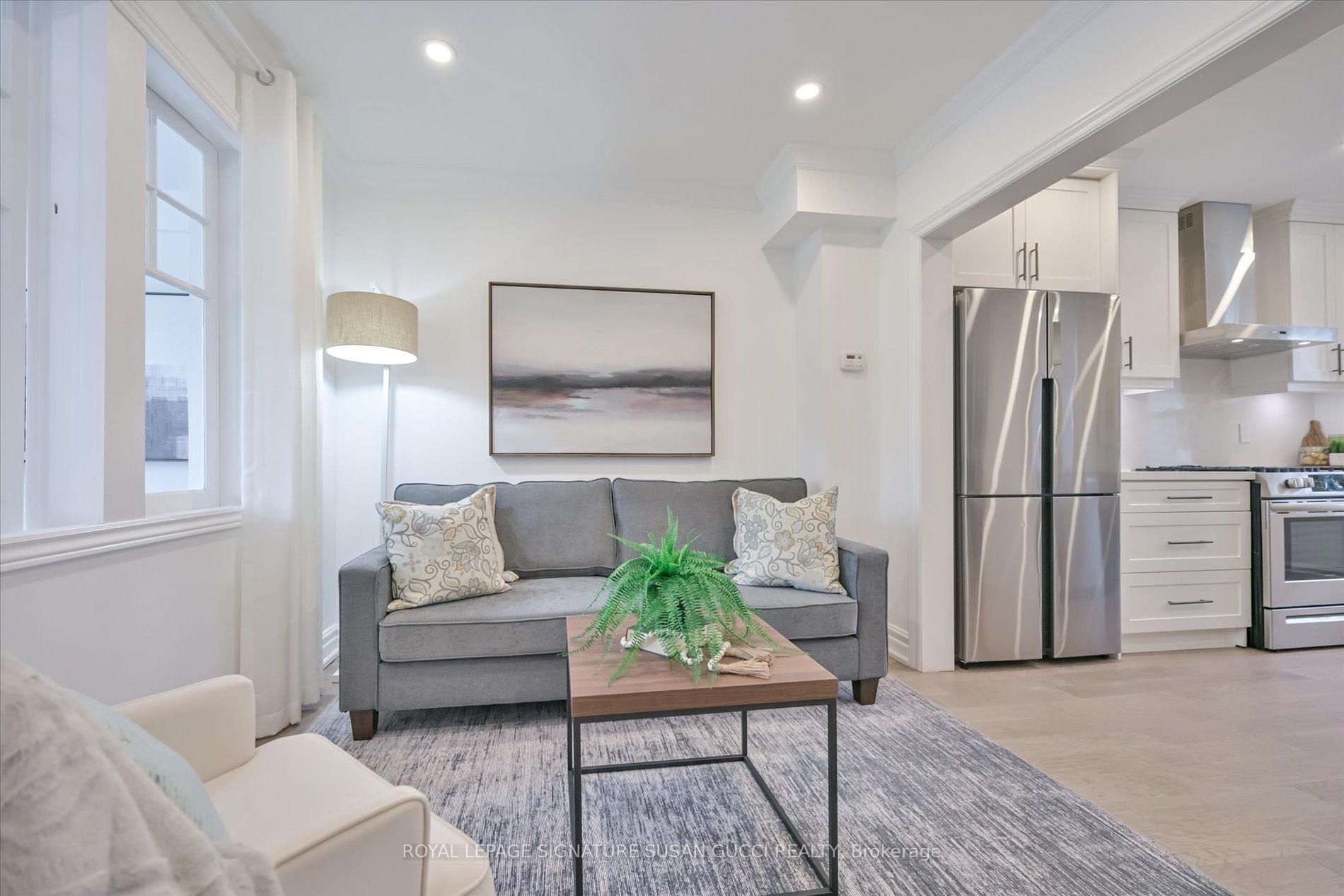 Photo 7 of 20 Roosevelt Road, Toronto, Danforth Village-East York — HOMEH