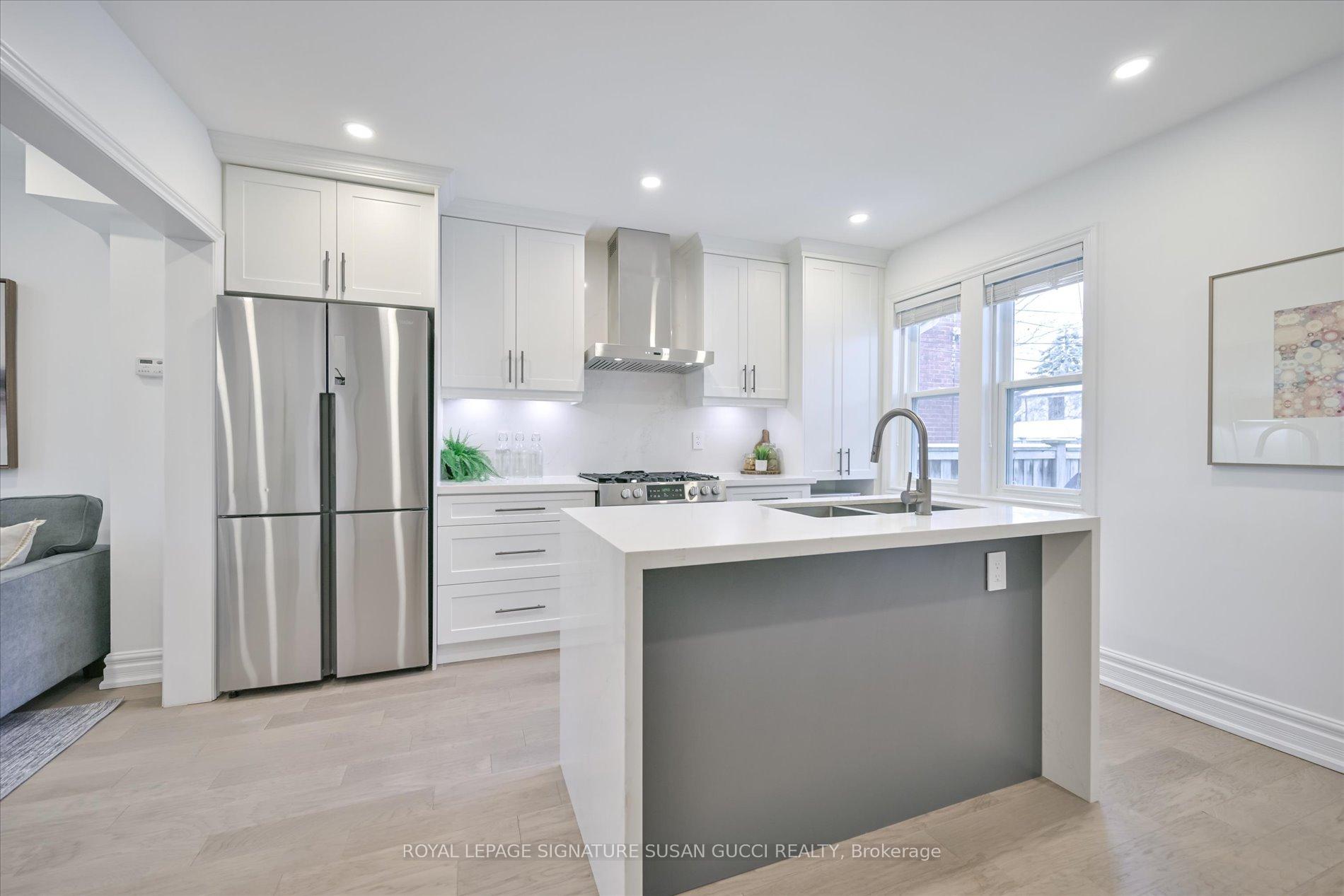 Photo 9 of 20 Roosevelt Road, Toronto, Danforth Village-East York — HOMEH