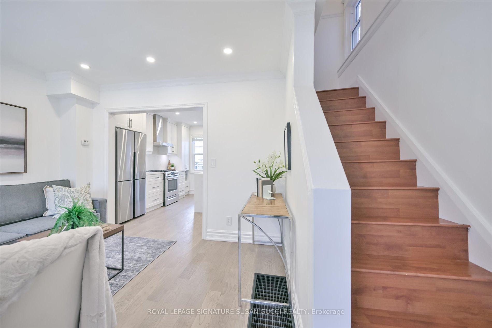 Photo 19 of 20 Roosevelt Road, Toronto, Danforth Village-East York — HOMEH