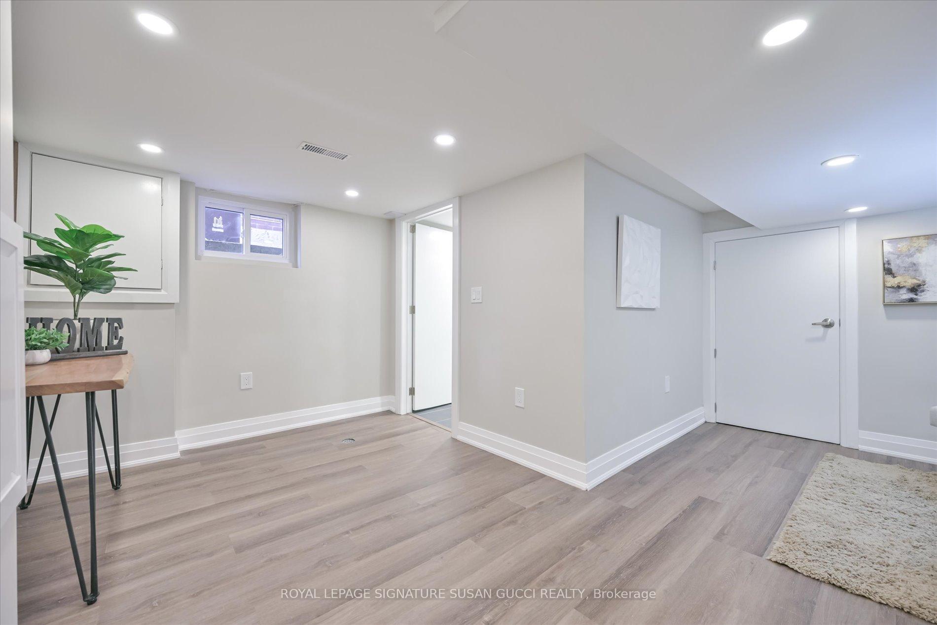 Photo 21 of 20 Roosevelt Road, Toronto, Danforth Village-East York — HOMEH