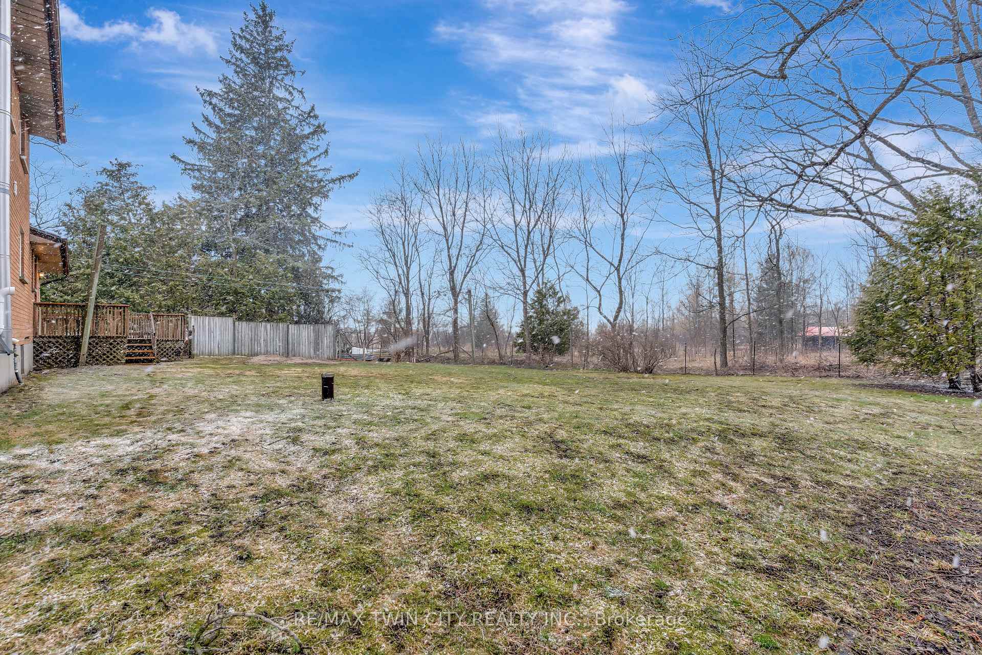 Photo 19 of 1901 8th Con Road W, Hamilton, Rural Flamborough — HOMEH