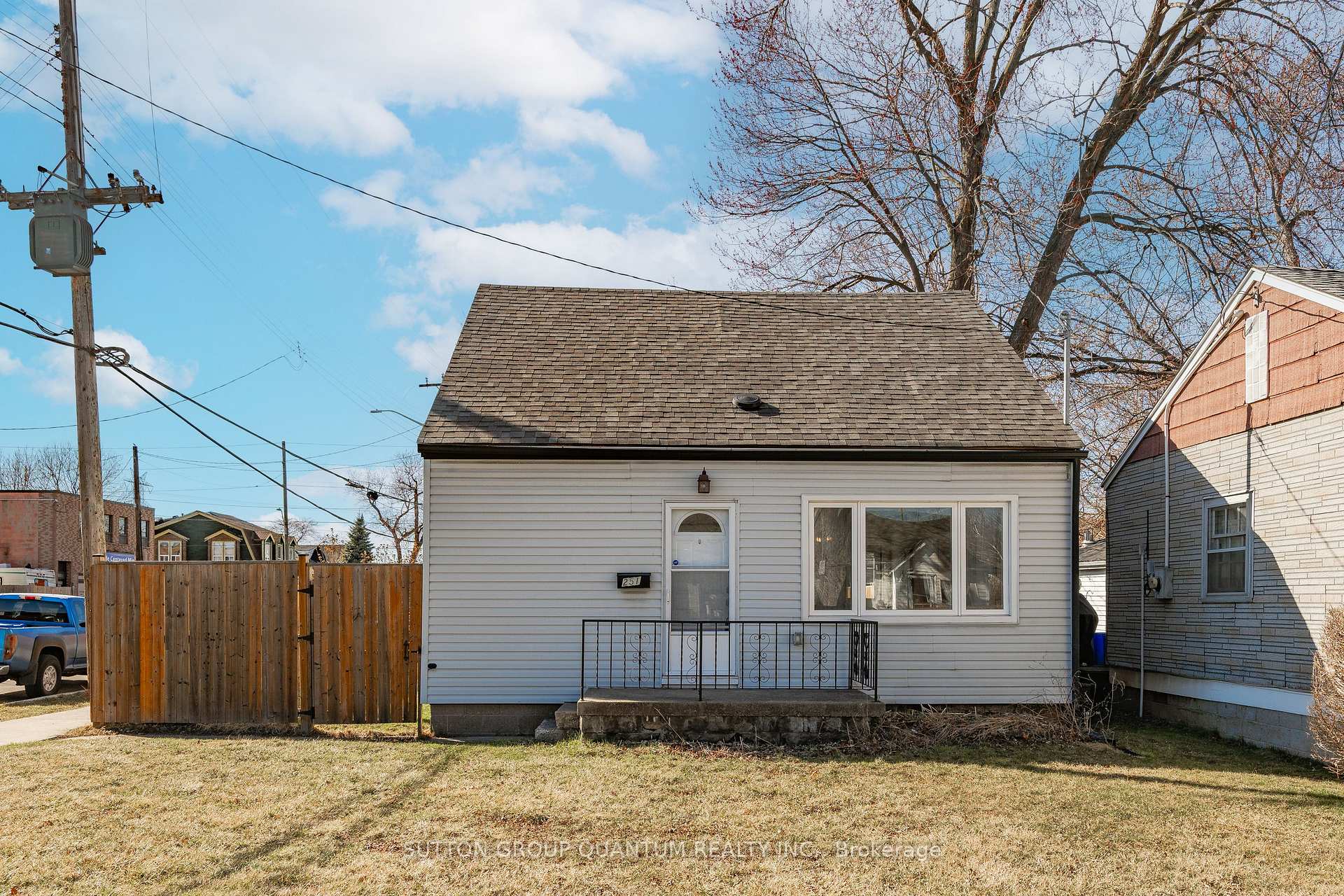 Photo 1 of 251 Julian Avenue, Hamilton, Normanhurst — HOMEH