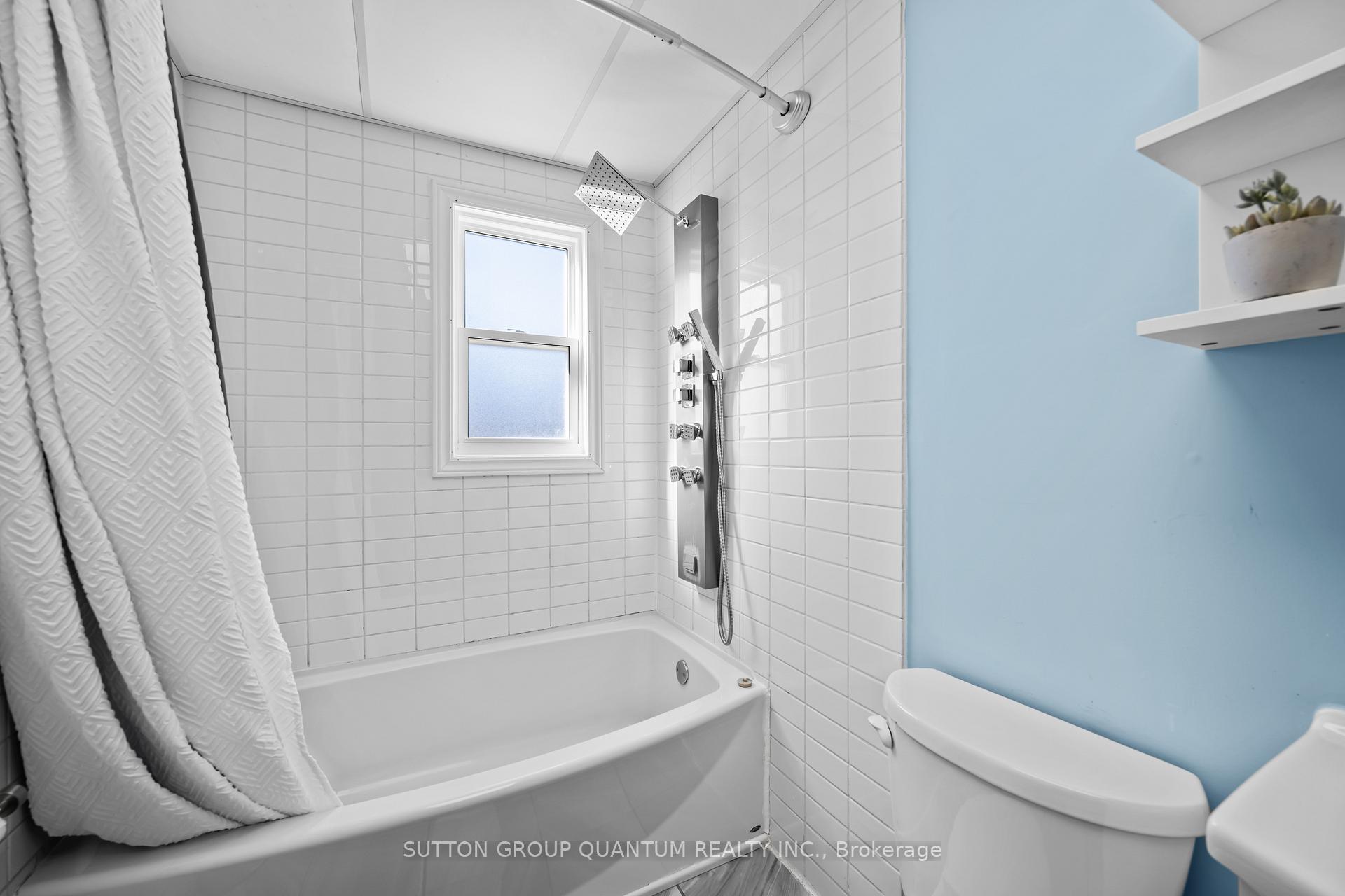 Photo 13 of 251 Julian Avenue, Hamilton, Normanhurst — HOMEH