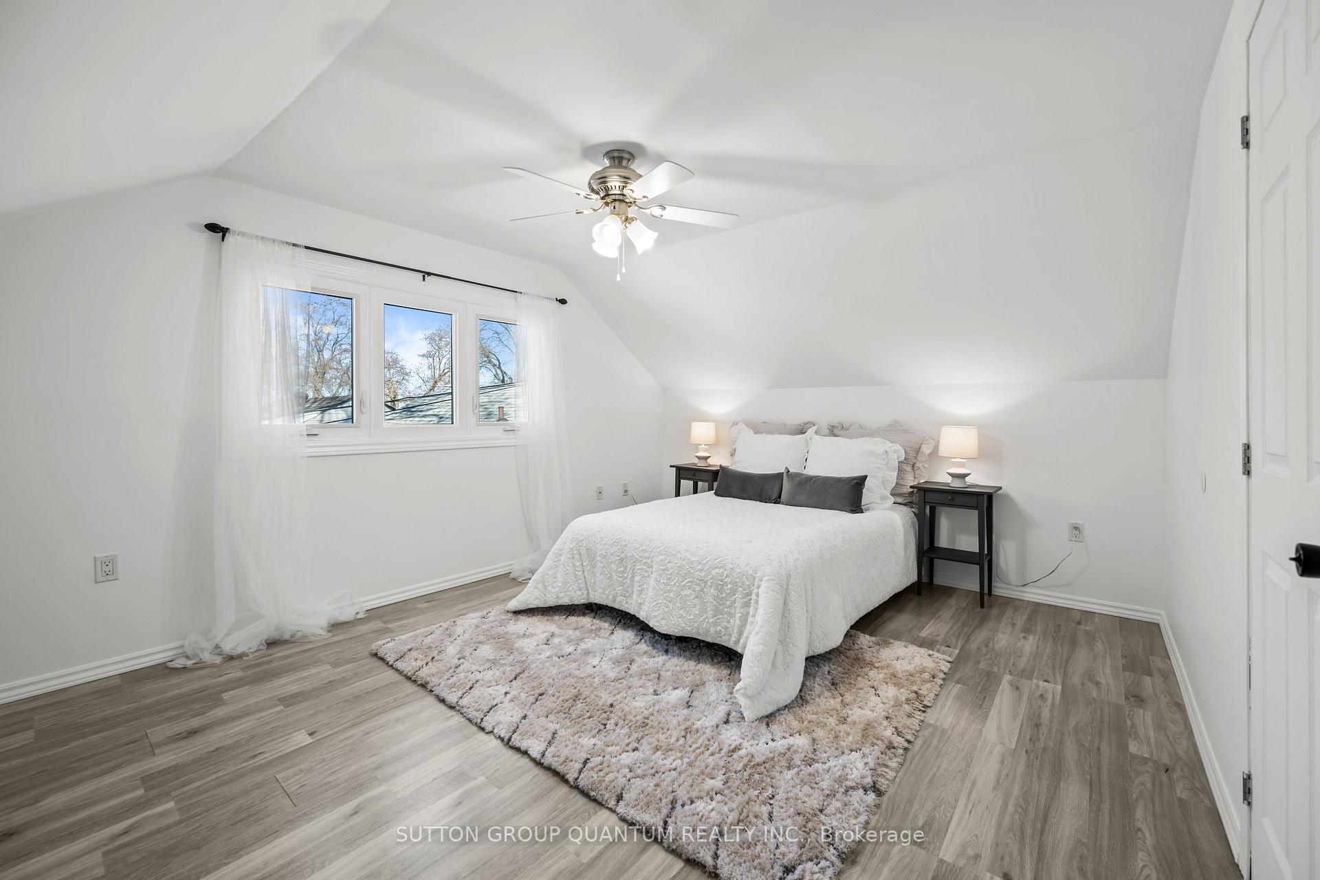 Photo 14 of 251 Julian Avenue, Hamilton, Normanhurst — HOMEH