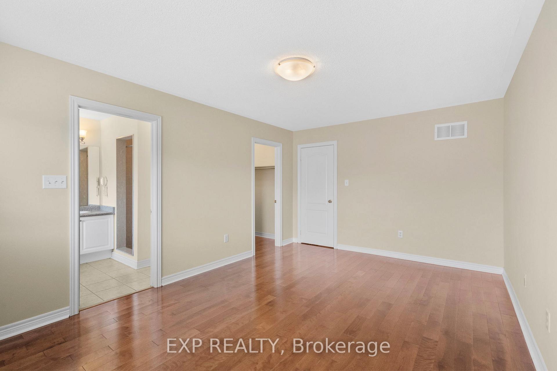 Photo 15 of 87 Pillar Rock Crescent, Markham, Victoria Manor-Jennings Gate — HOMEH