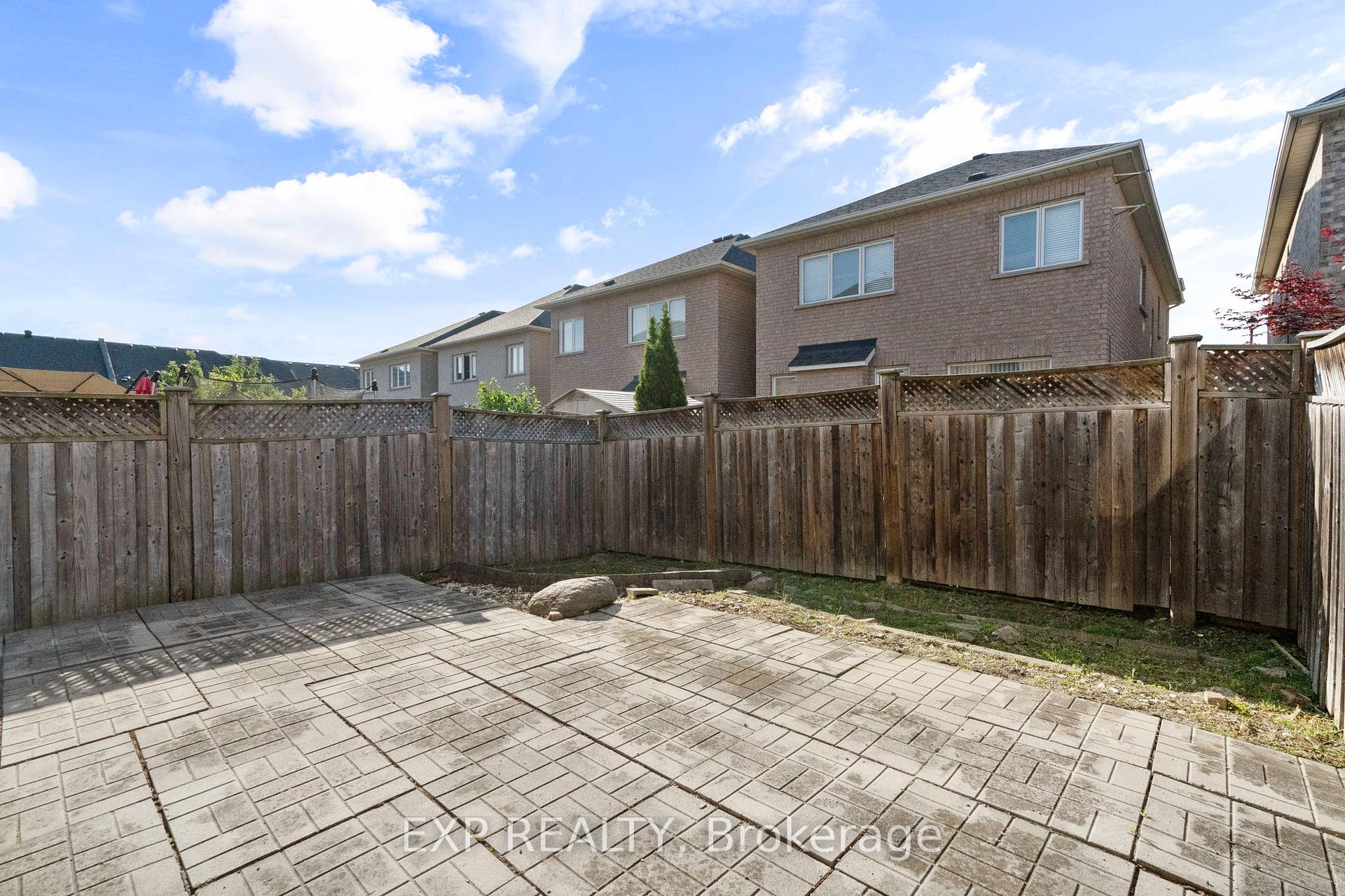 Photo 41 of 87 Pillar Rock Crescent, Markham, Victoria Manor-Jennings Gate — HOMEH