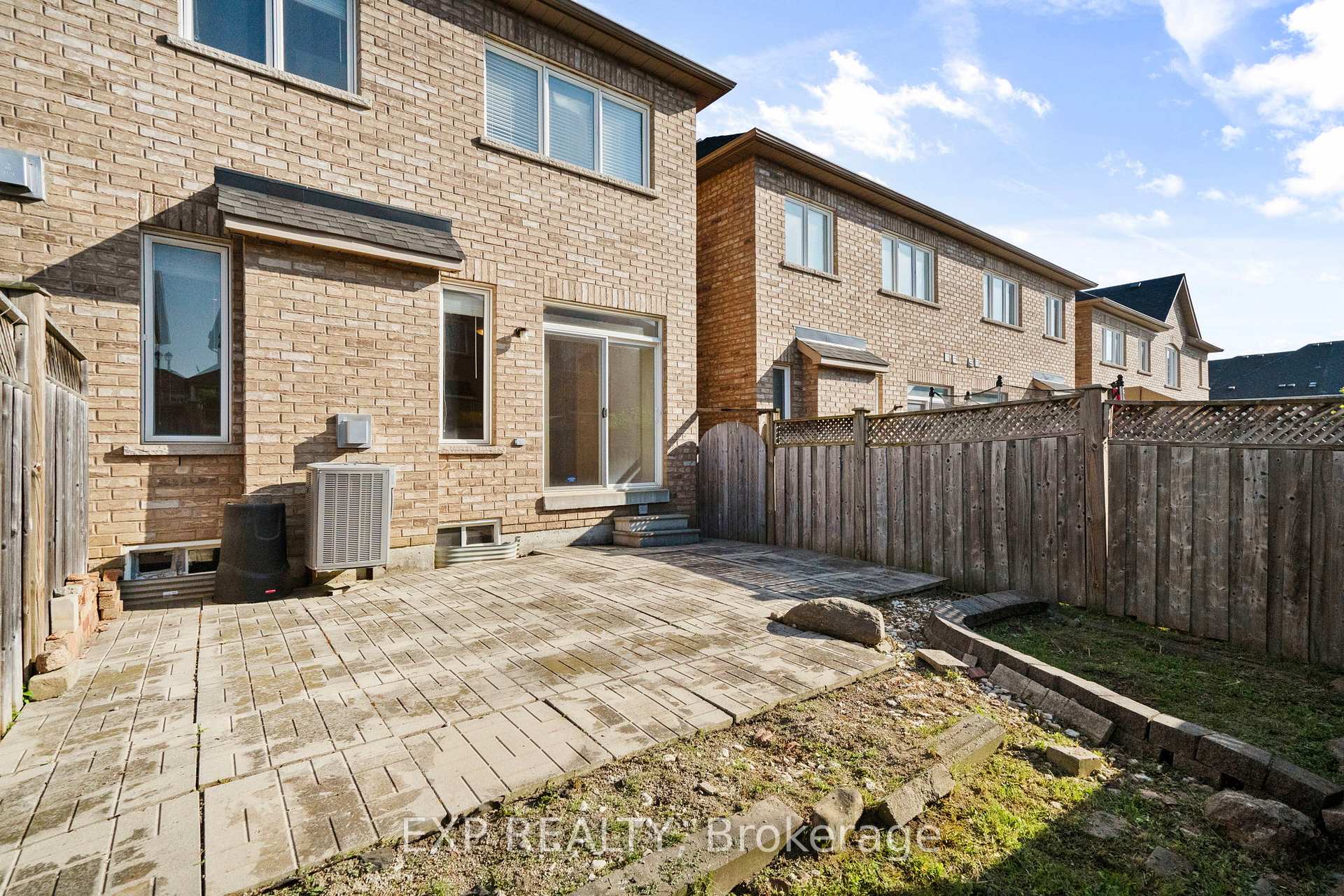 Photo 22 of 87 Pillar Rock Crescent, Markham, Victoria Manor-Jennings Gate — HOMEH