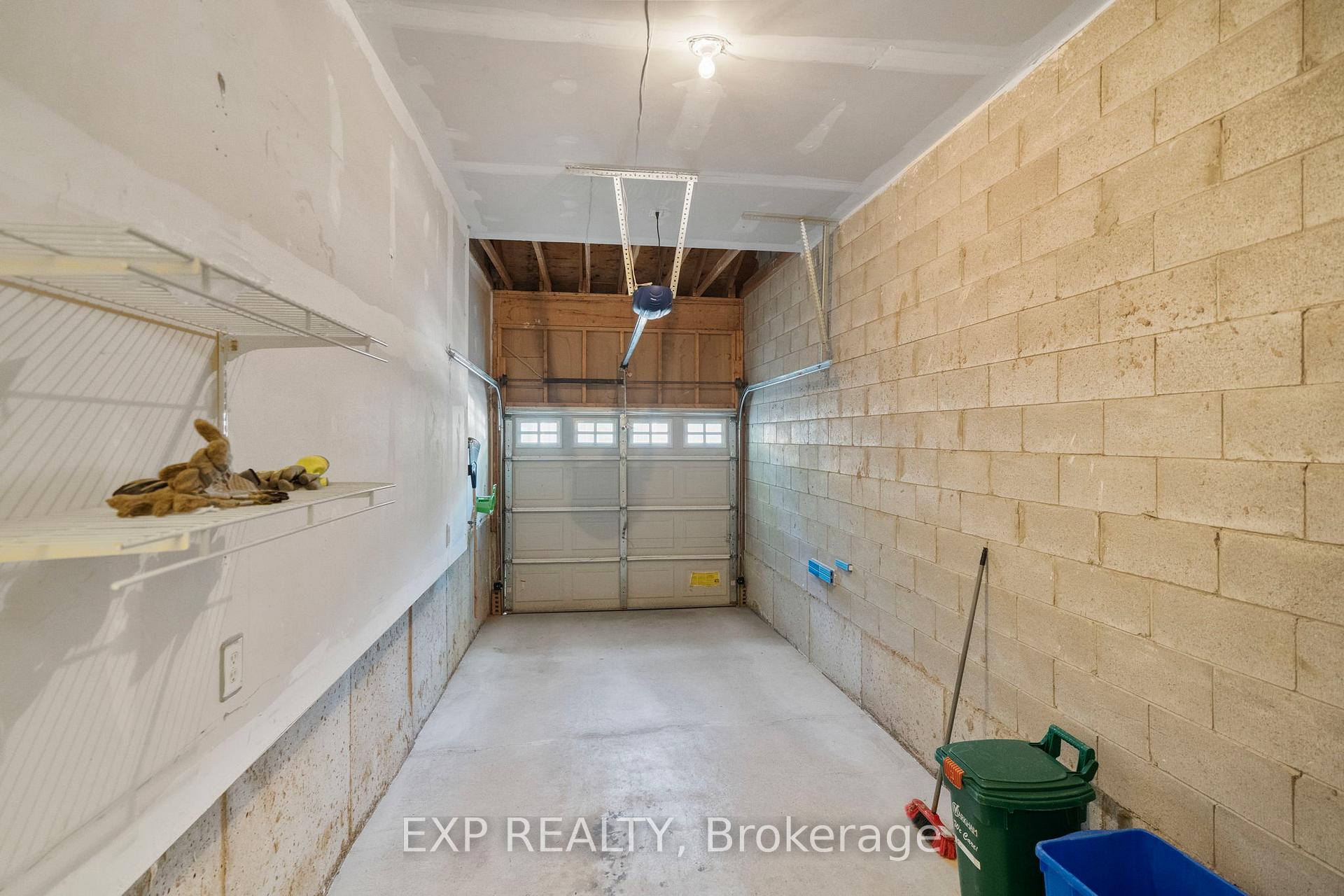 Photo 32 of 87 Pillar Rock Crescent, Markham, Victoria Manor-Jennings Gate — HOMEH