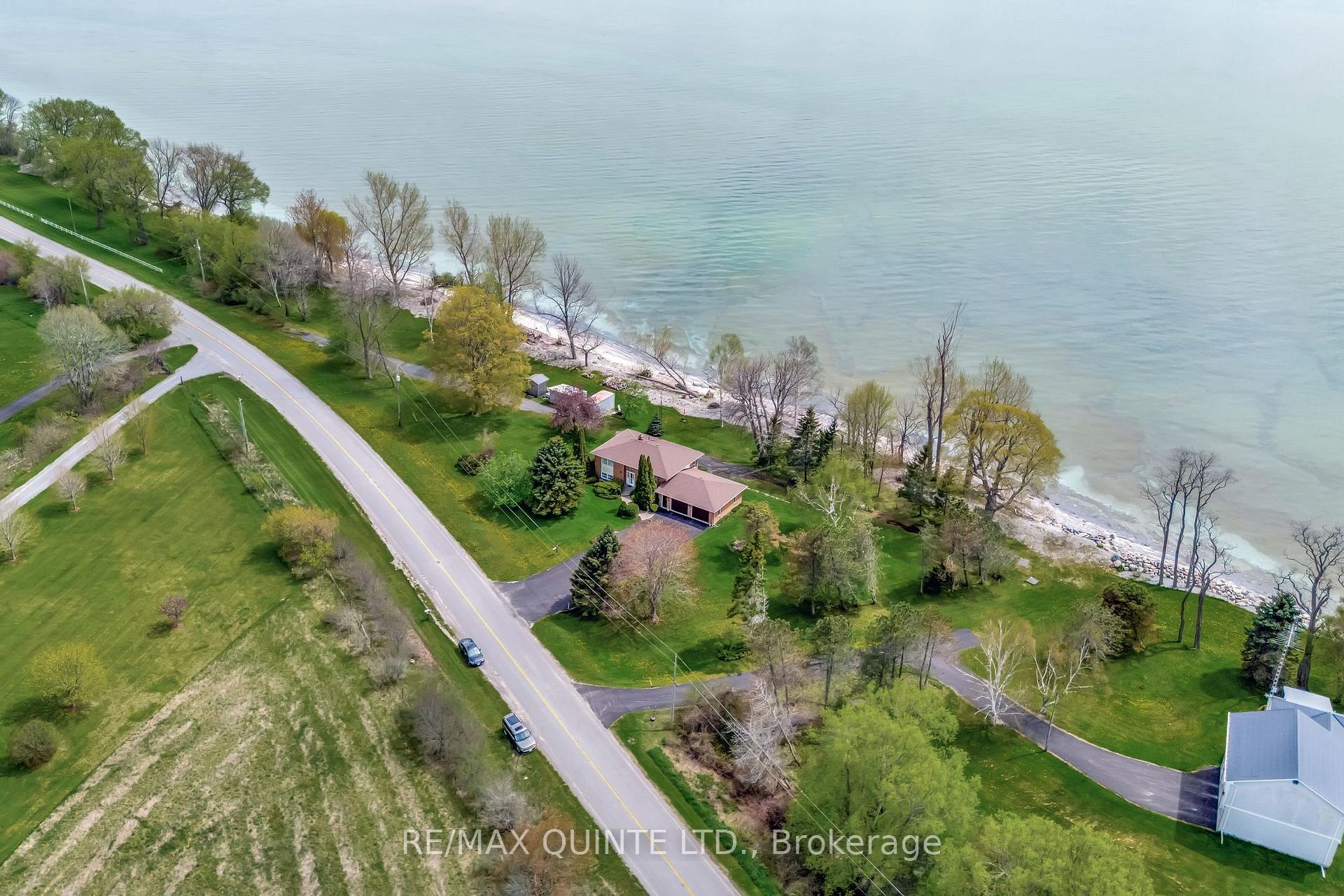 Photo 5 of 725 County Road 20, Prince Edward County, Hillier Ward — HOMEH