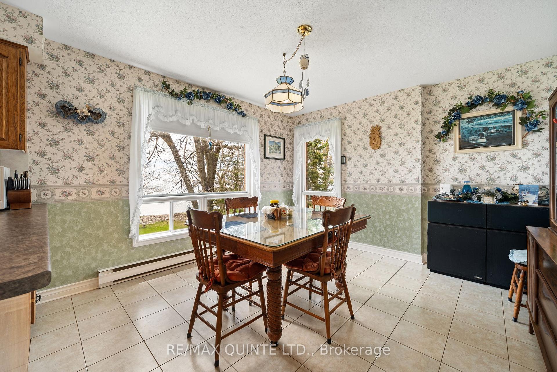 Photo 14 of 725 County Road 20, Prince Edward County, Hillier Ward — HOMEH