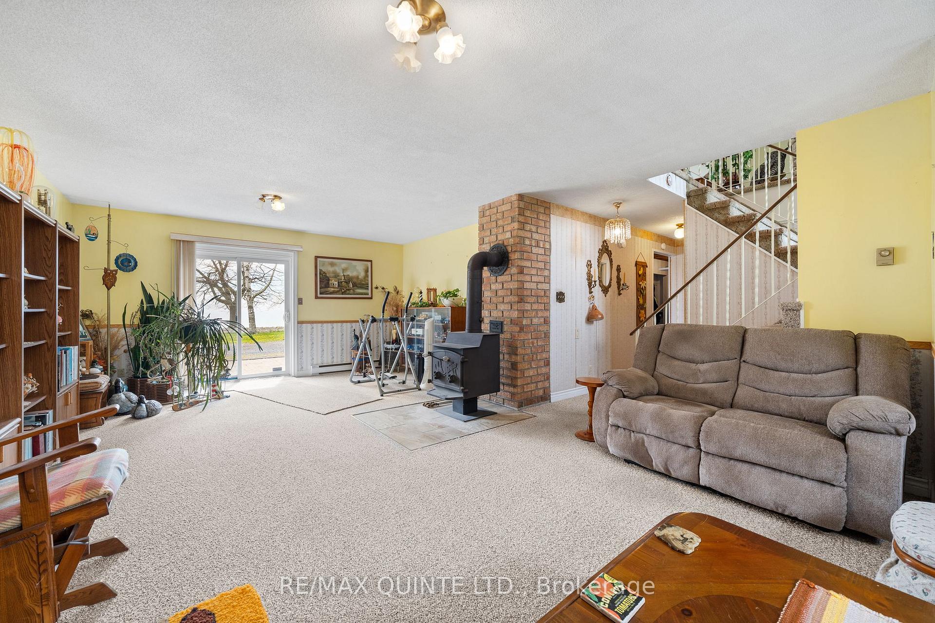 Photo 24 of 725 County Road 20, Prince Edward County, Hillier Ward — HOMEH
